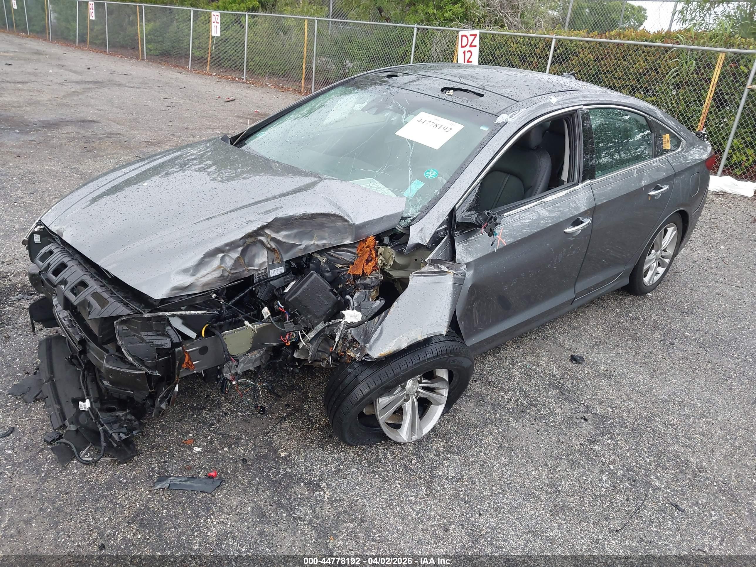 HYUNDAI SONATA image 2