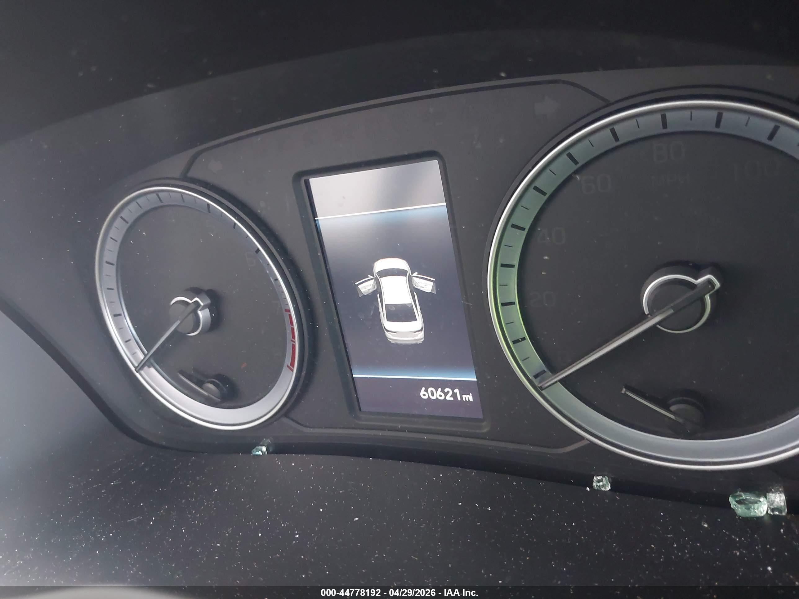 HYUNDAI SONATA image 7