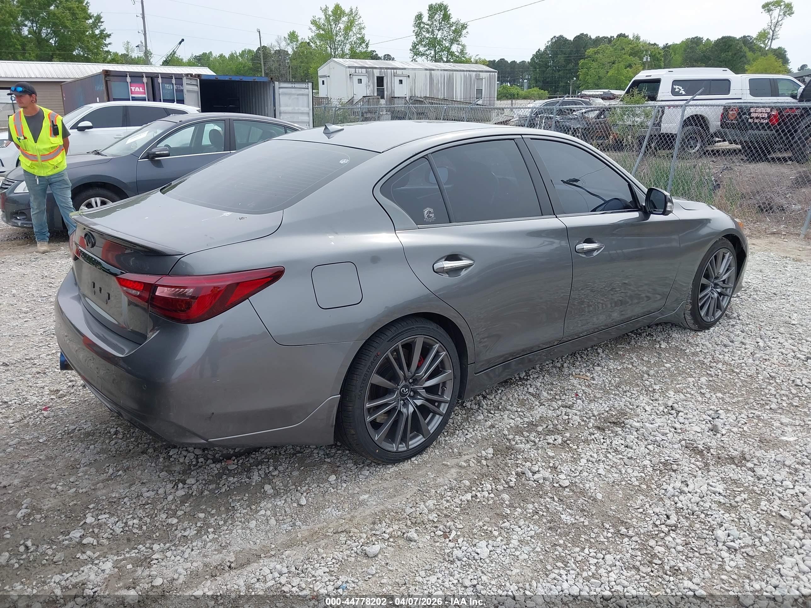 INFINITI Q50 image 4