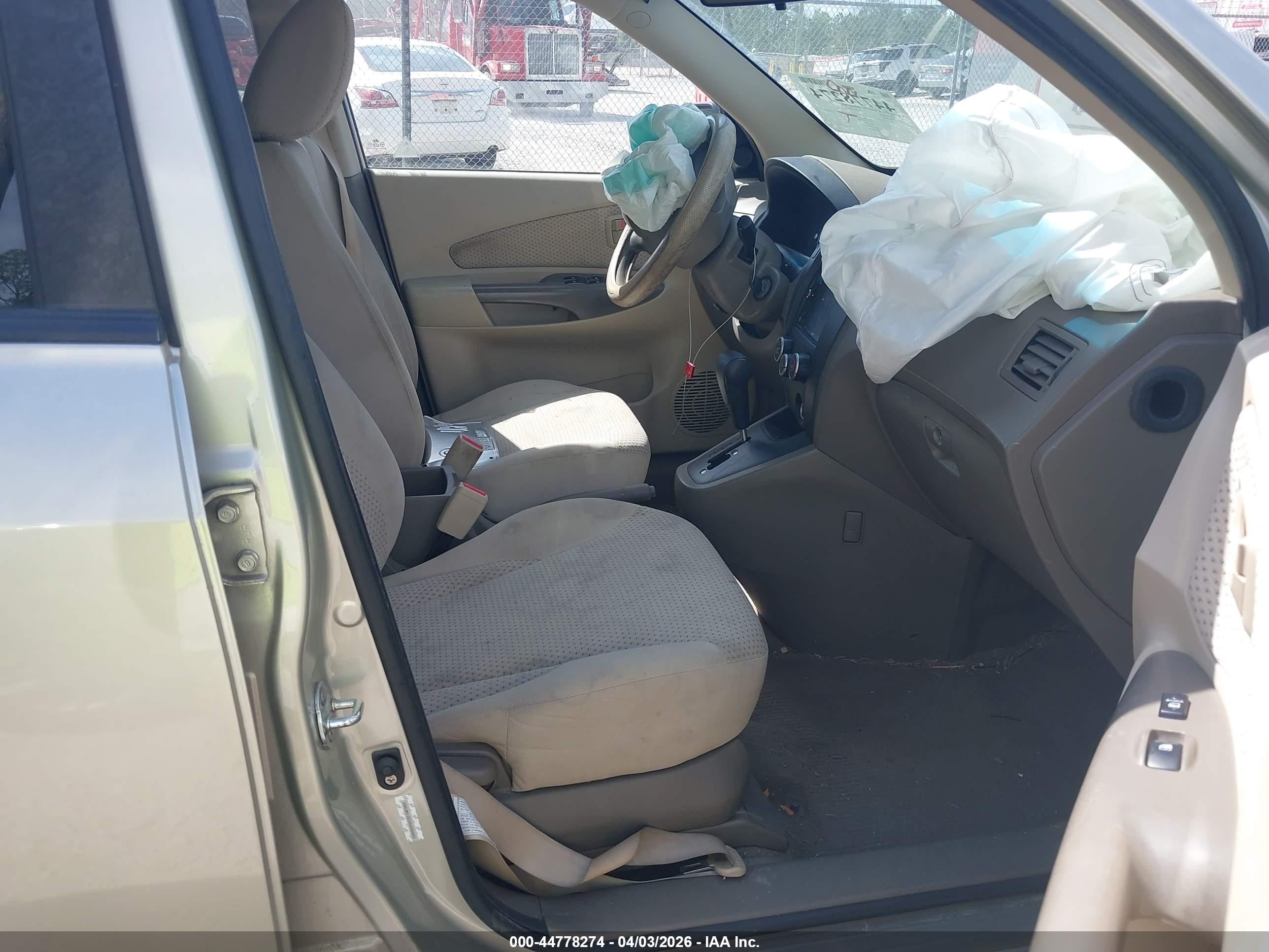 HYUNDAI TUCSON image 5