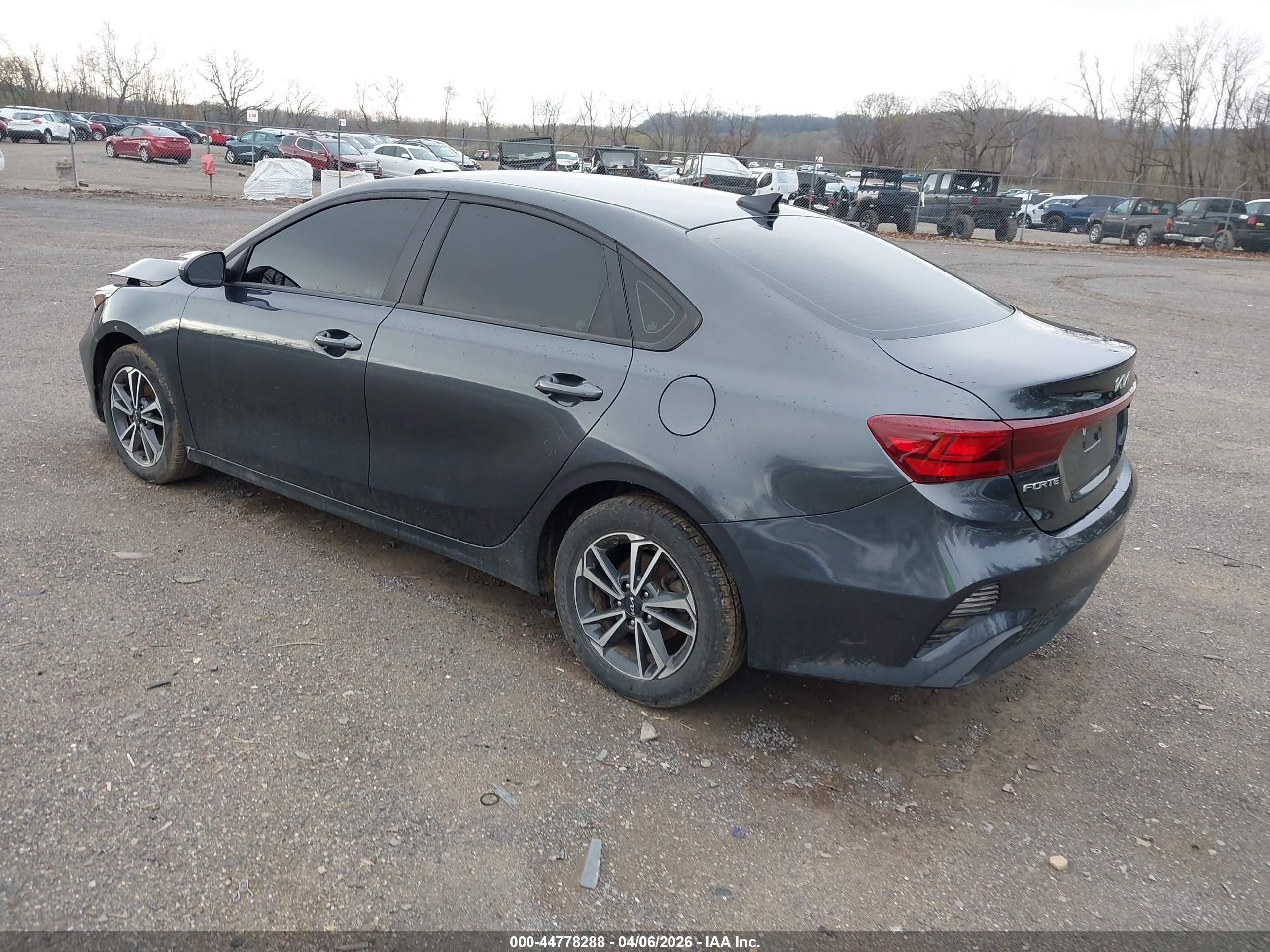 KIA FORTE image 3