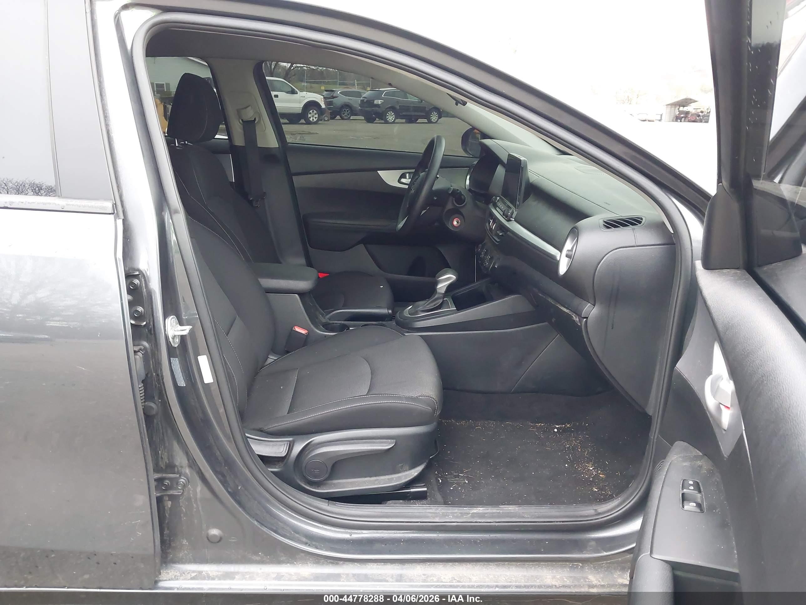 KIA FORTE image 5