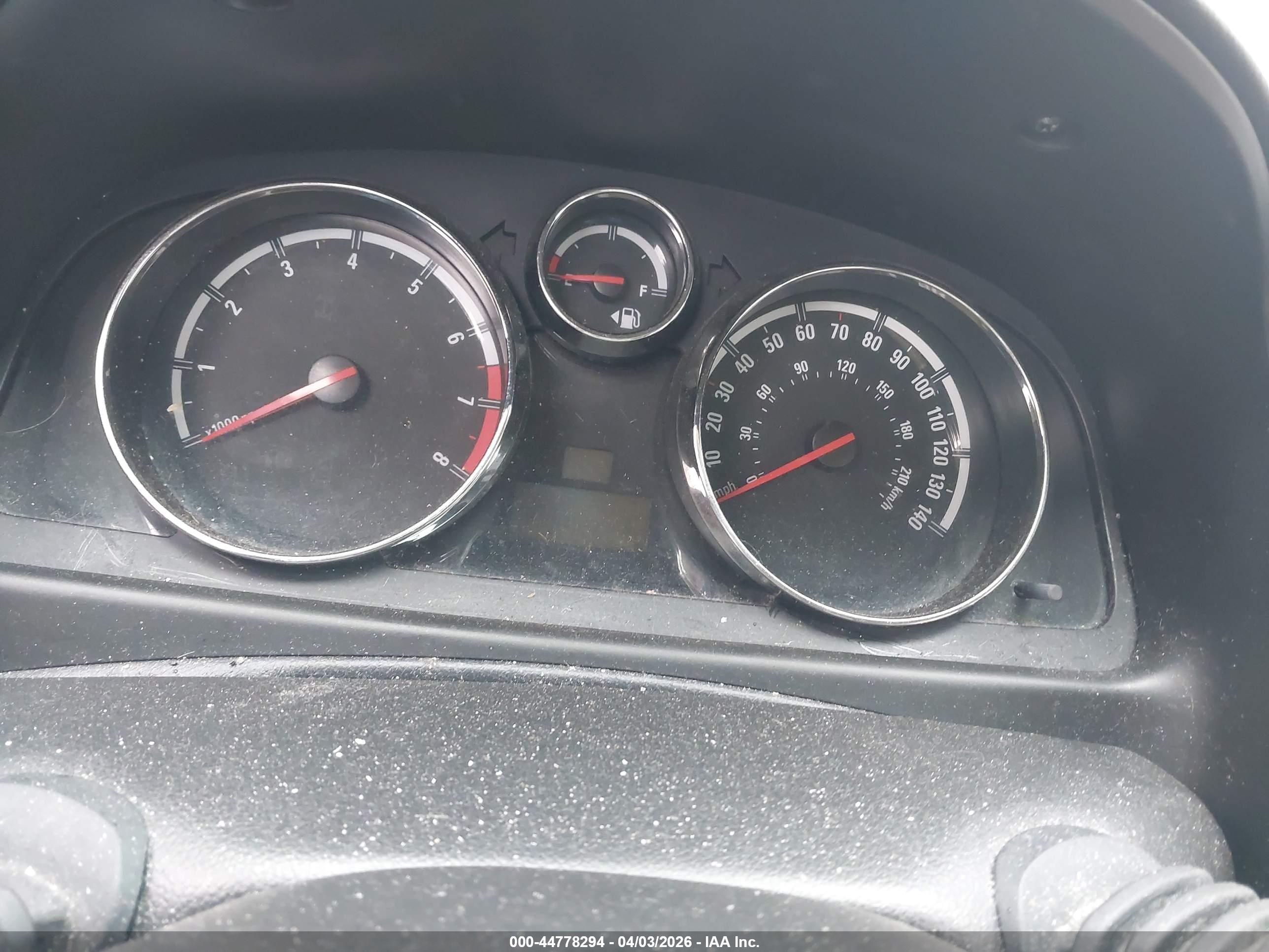 SATURN VUE image 7