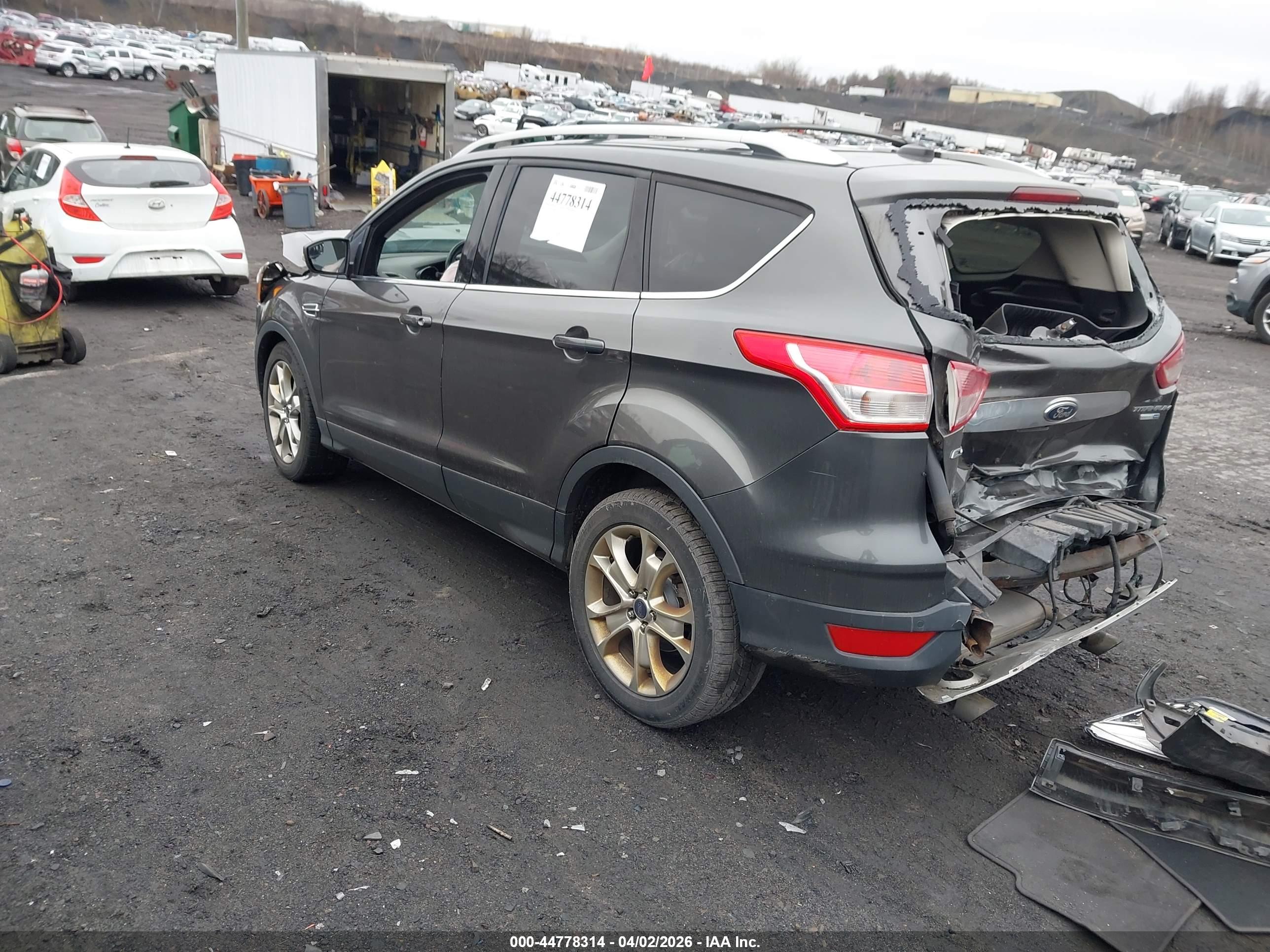 FORD ESCAPE image 3