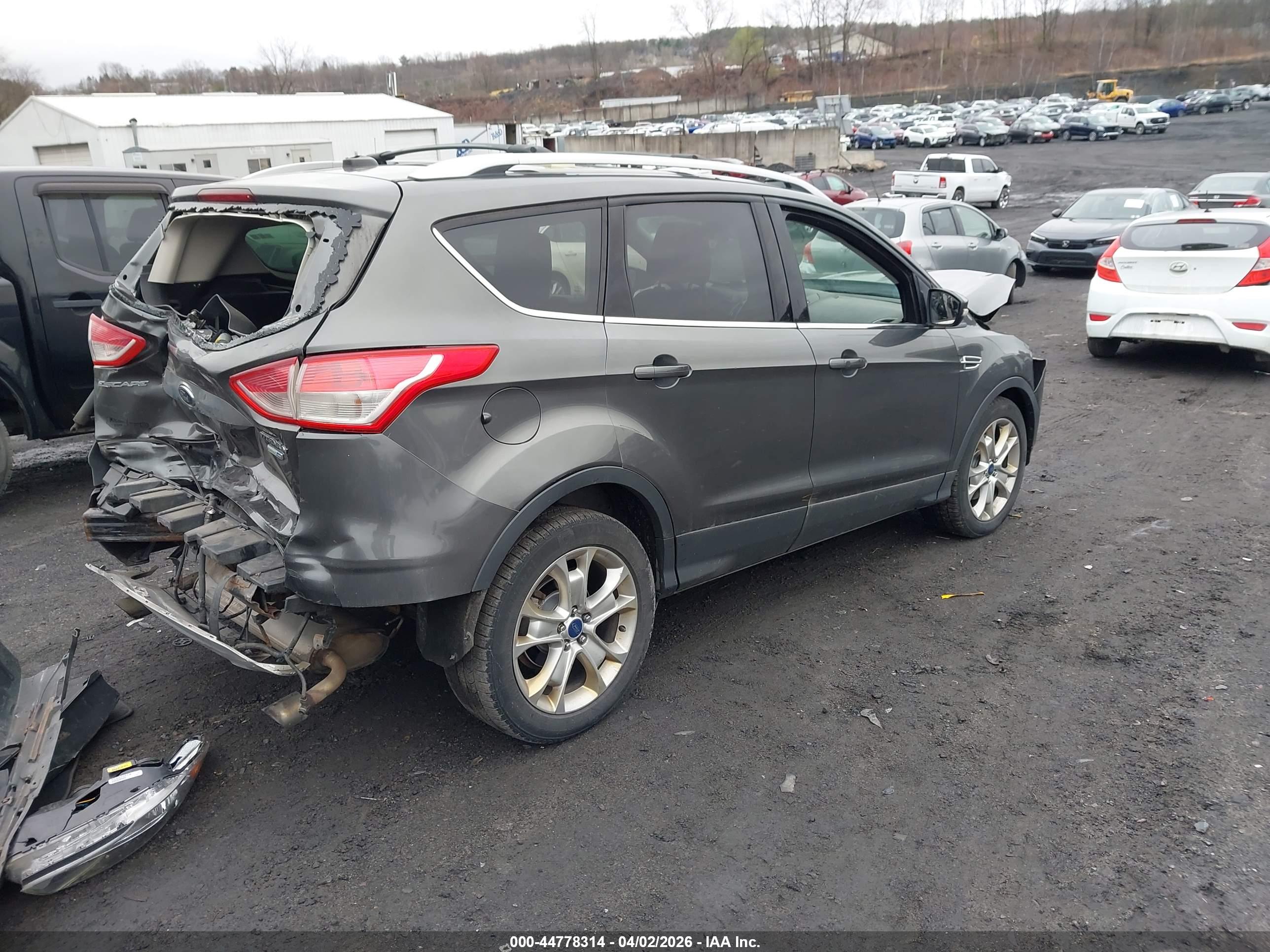 FORD ESCAPE image 4