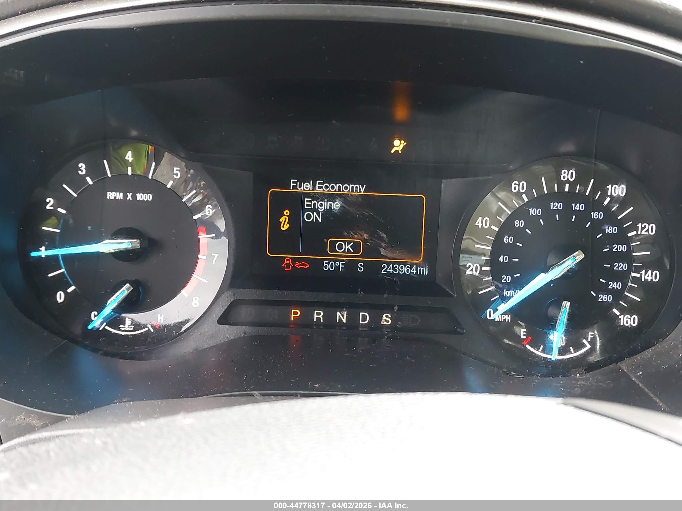 FORD FUSION image 7