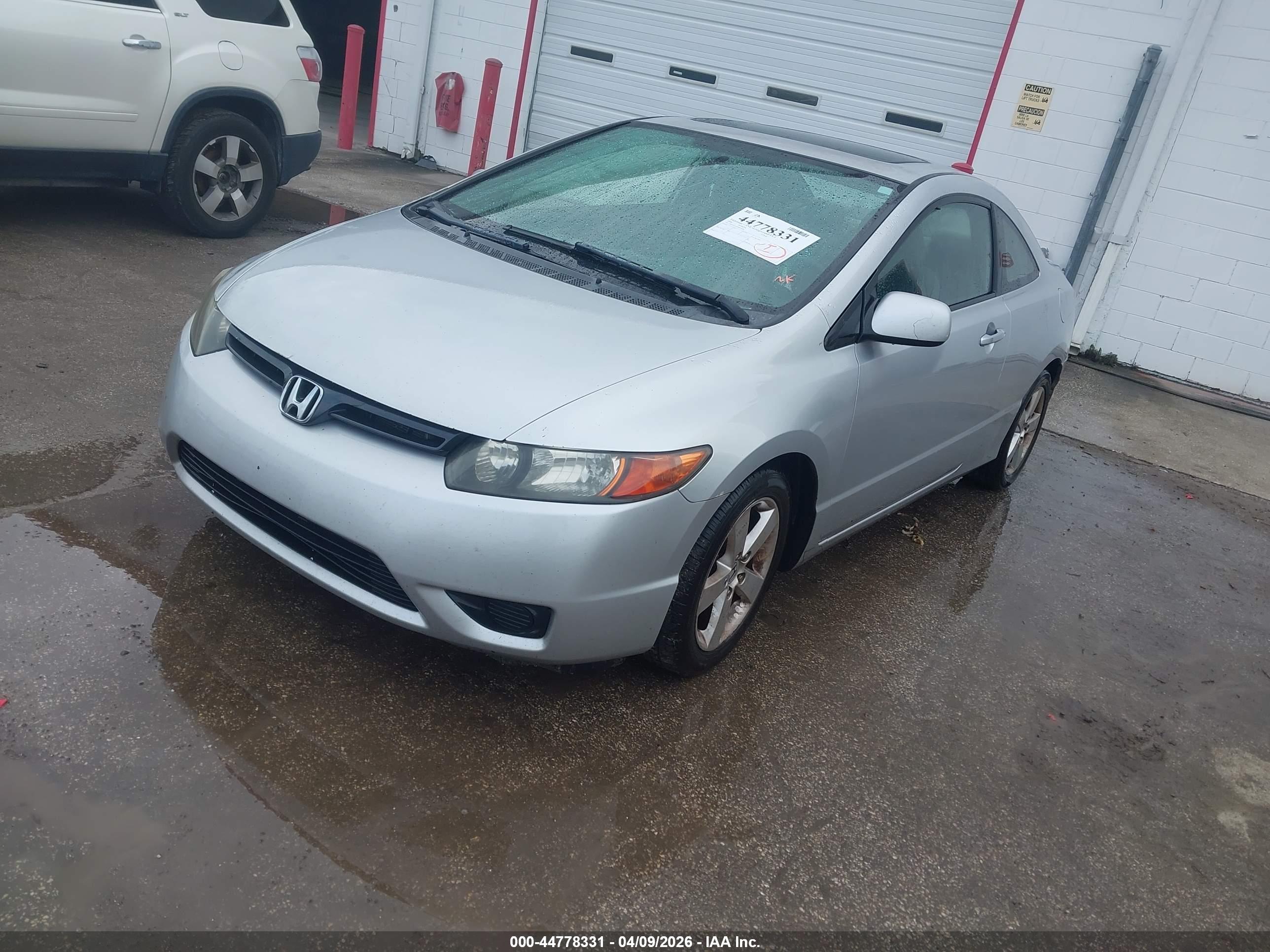 HONDA CIVIC image 2