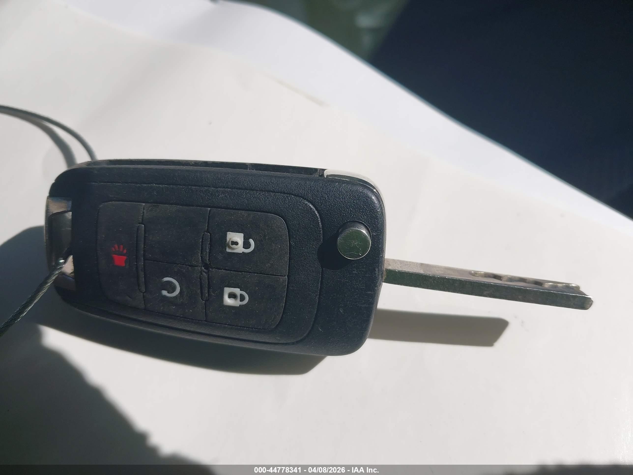 CHEVROLET EQUINOX image 11