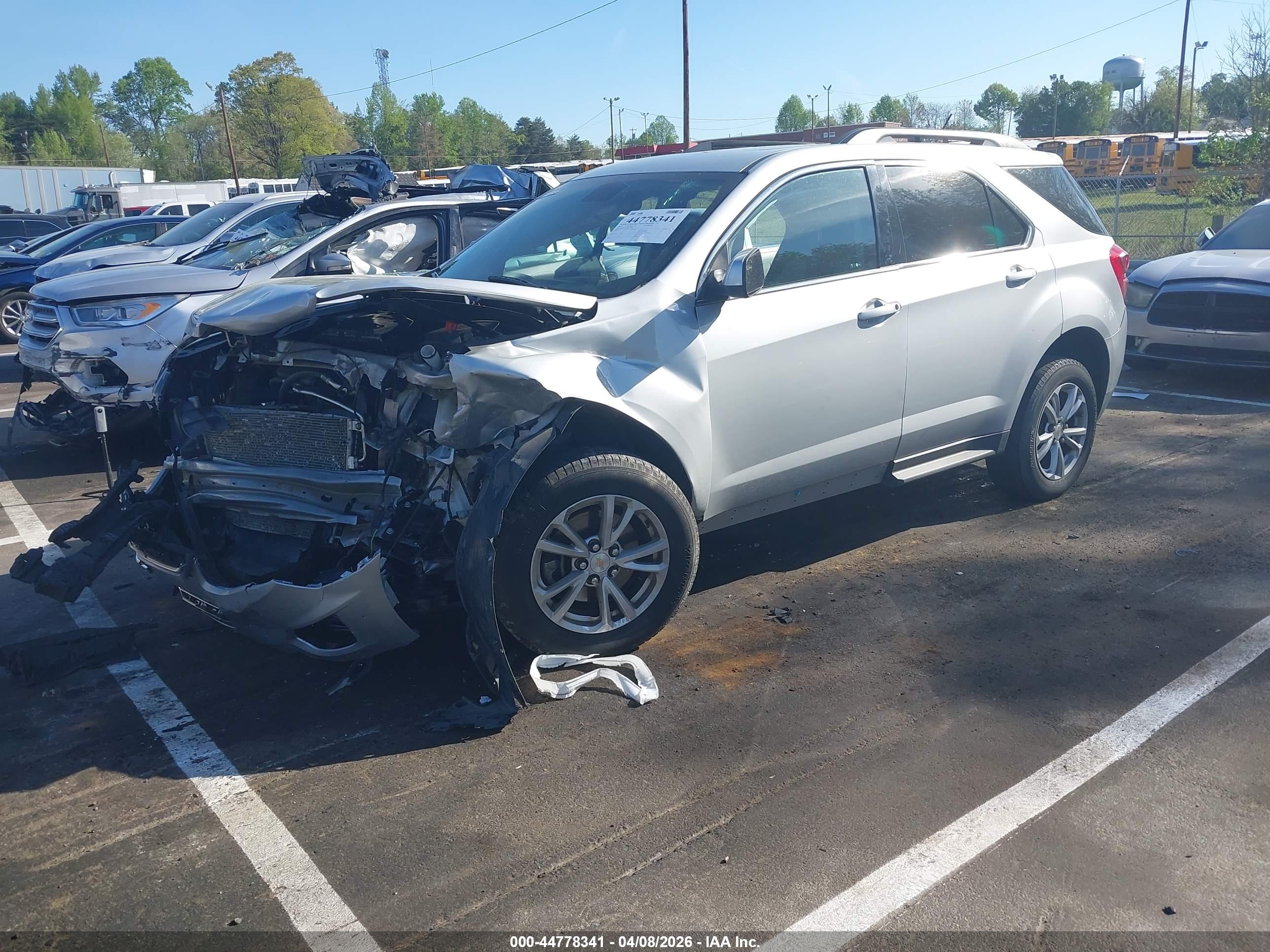 CHEVROLET EQUINOX image 2