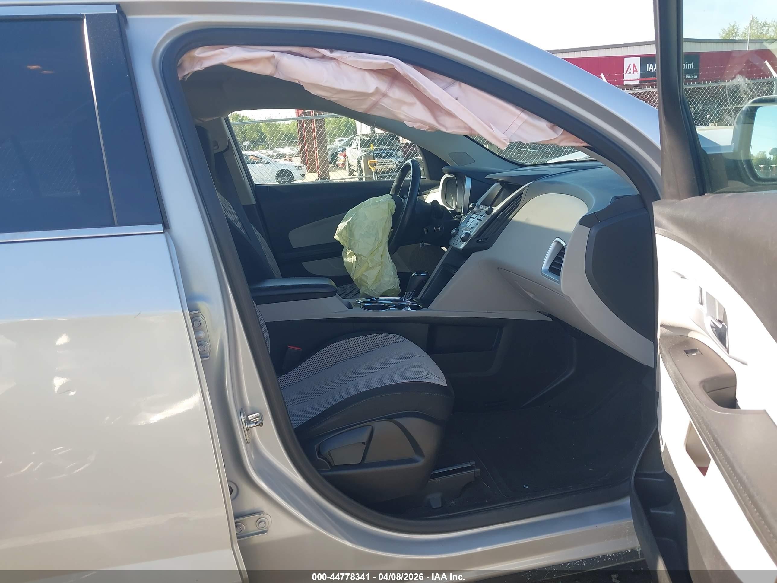 CHEVROLET EQUINOX image 5