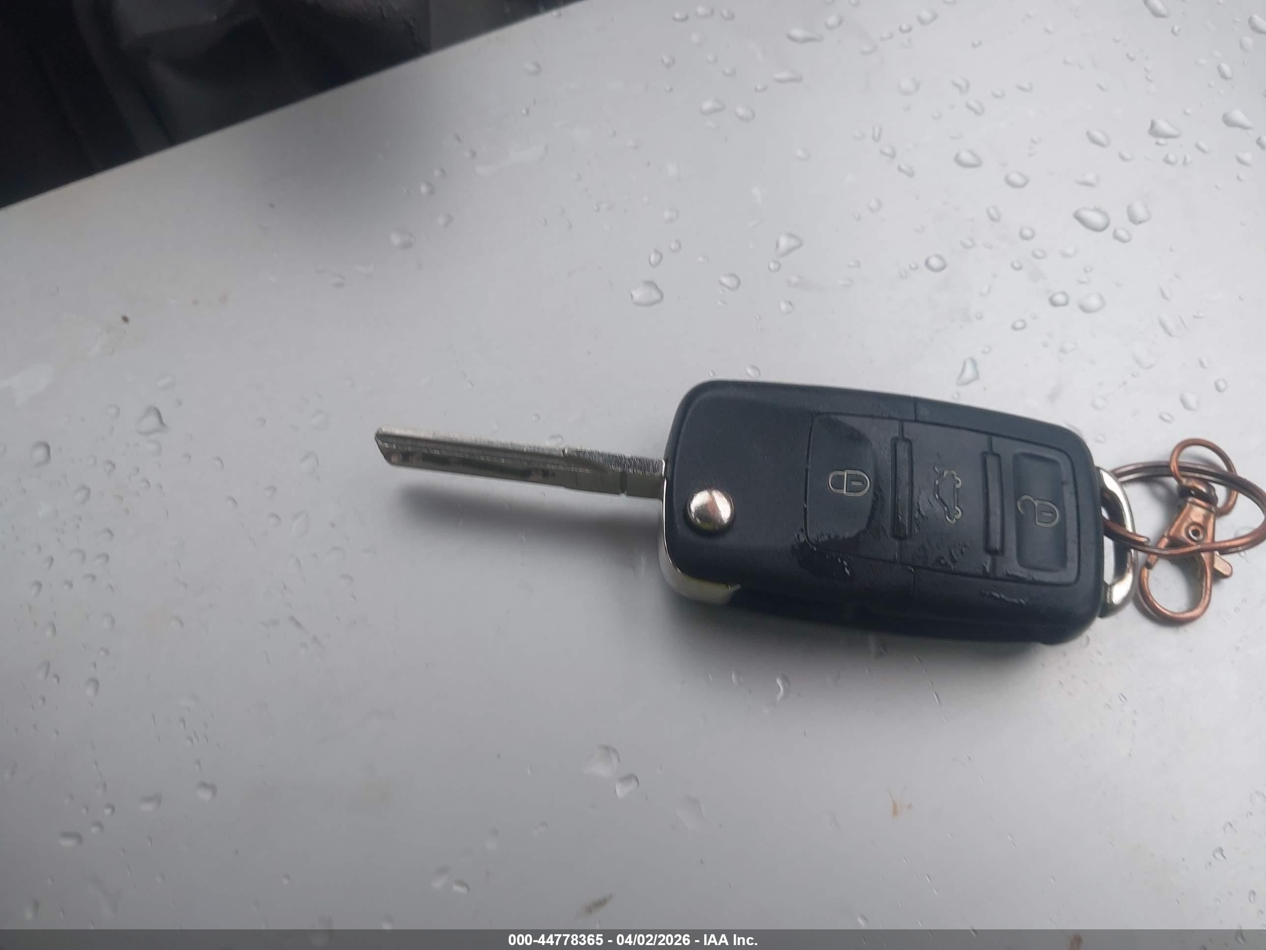 VOLKSWAGEN NEW image 11