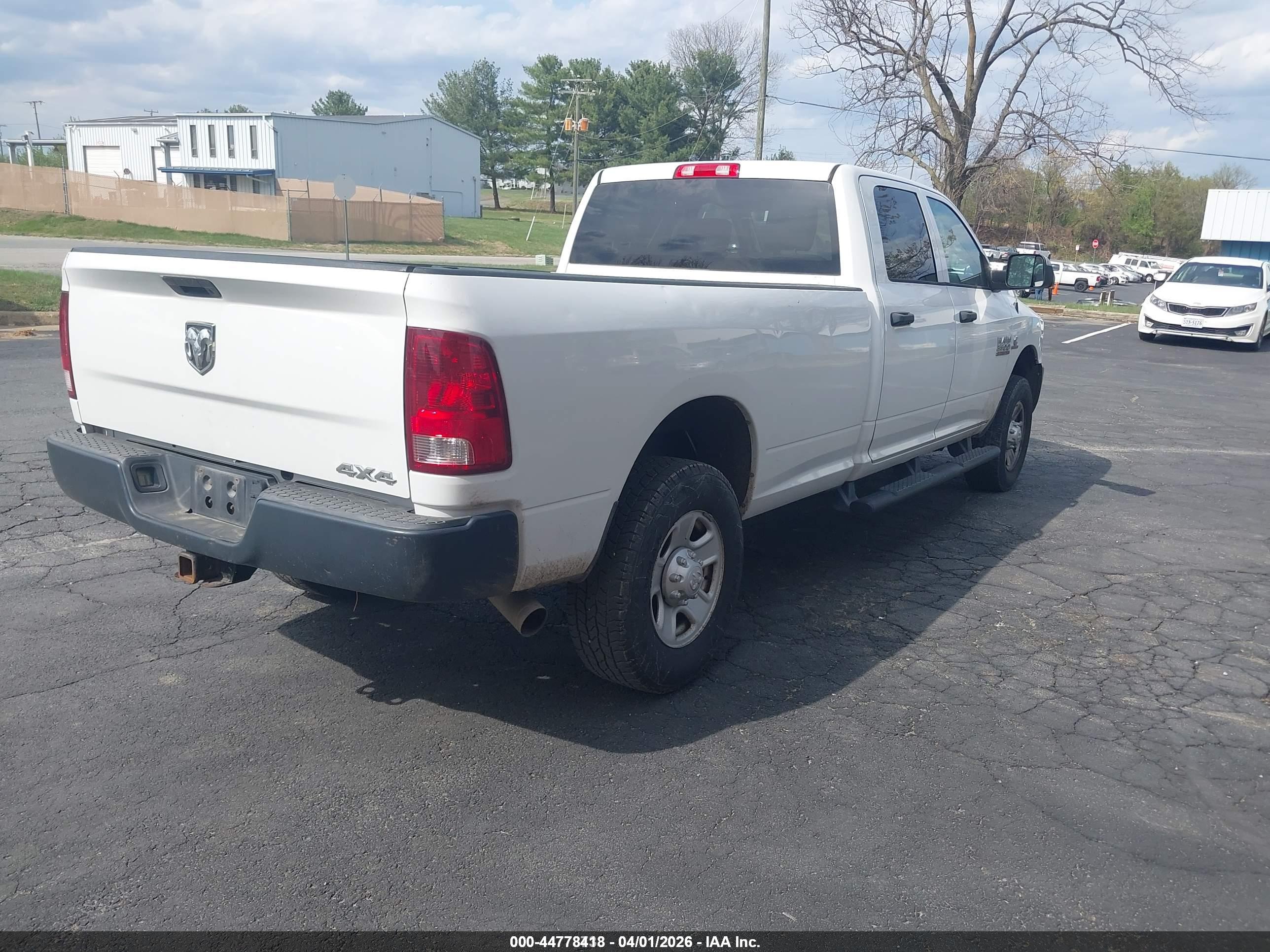 RAM 3500 image 4