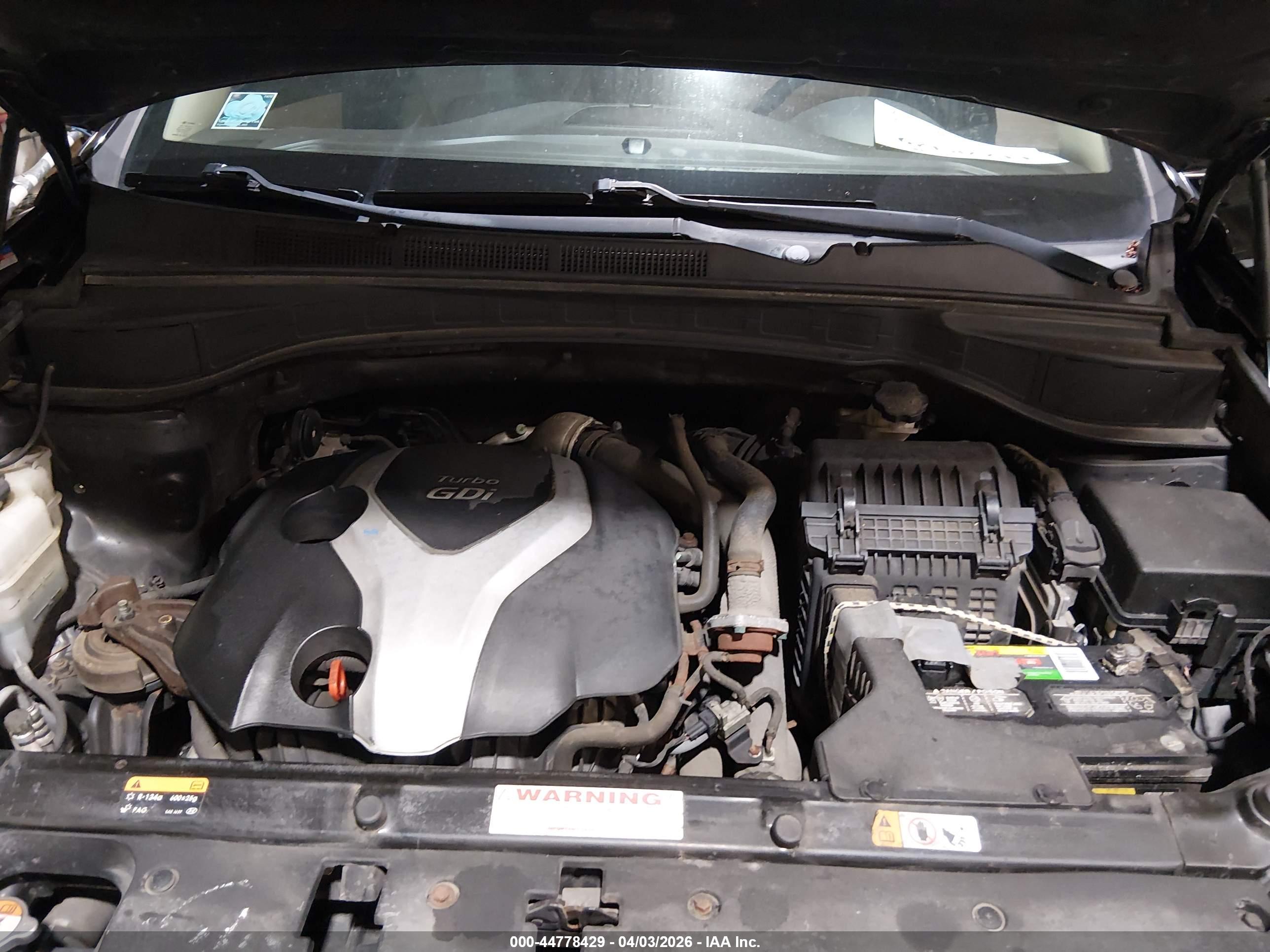 HYUNDAI SANTA image 10