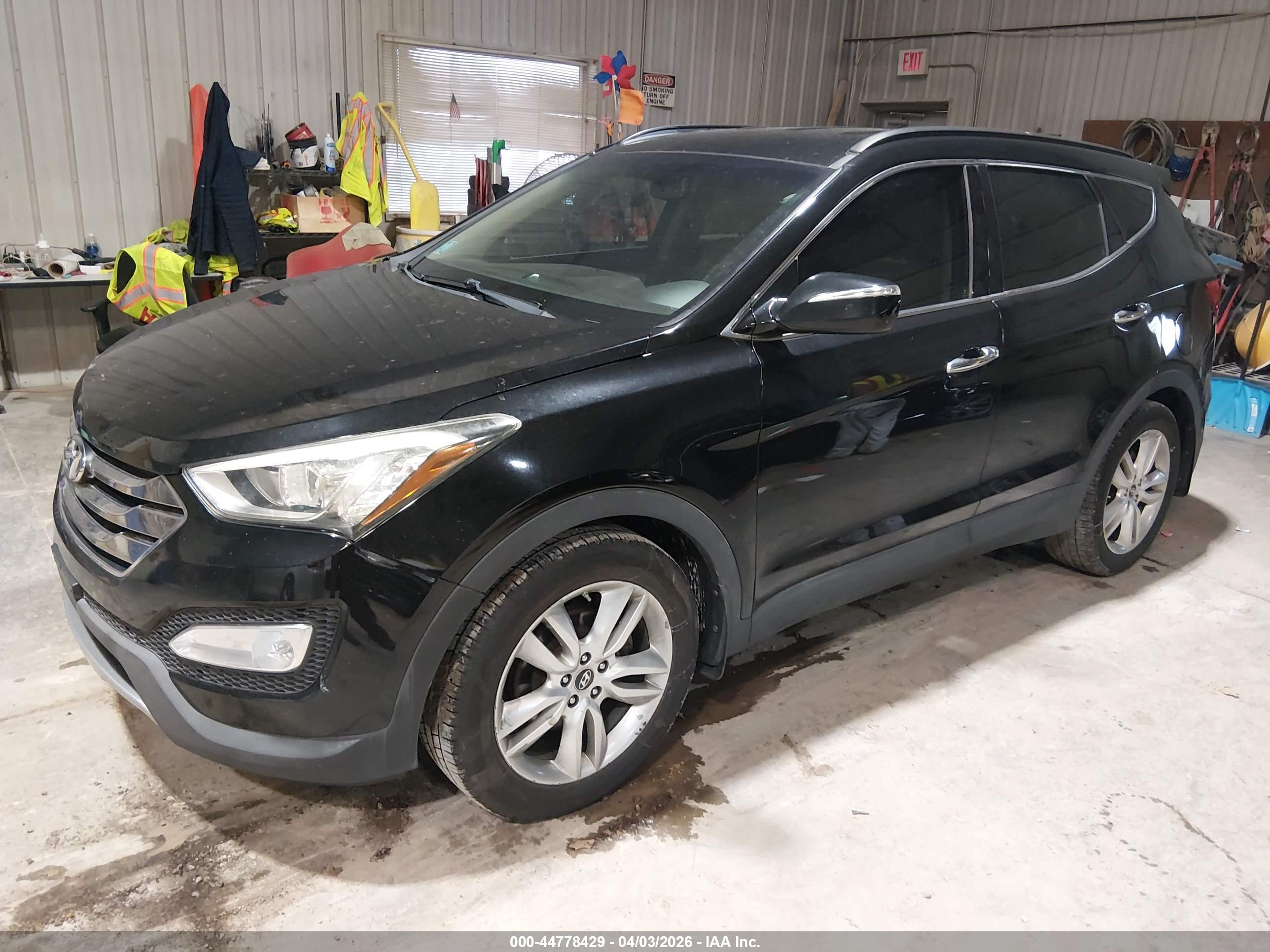 HYUNDAI SANTA image 2