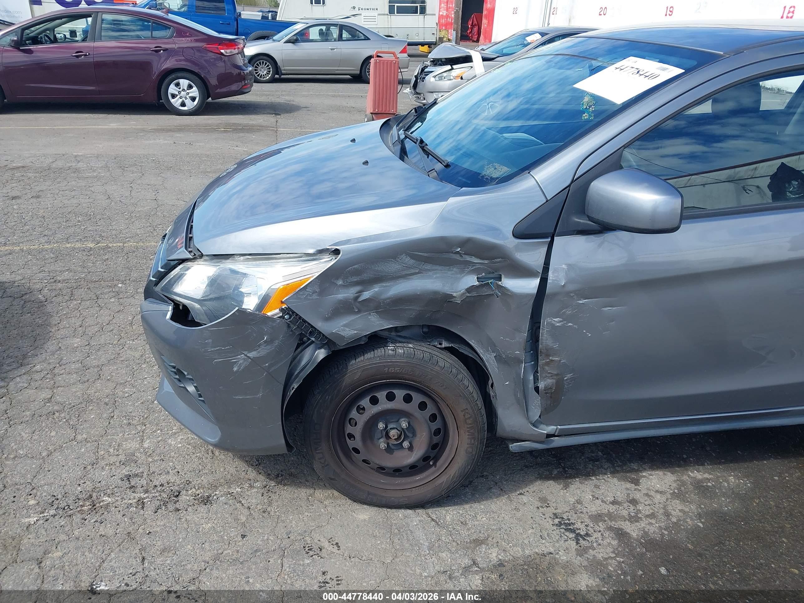 MITSUBISHI MIRAGE image 6