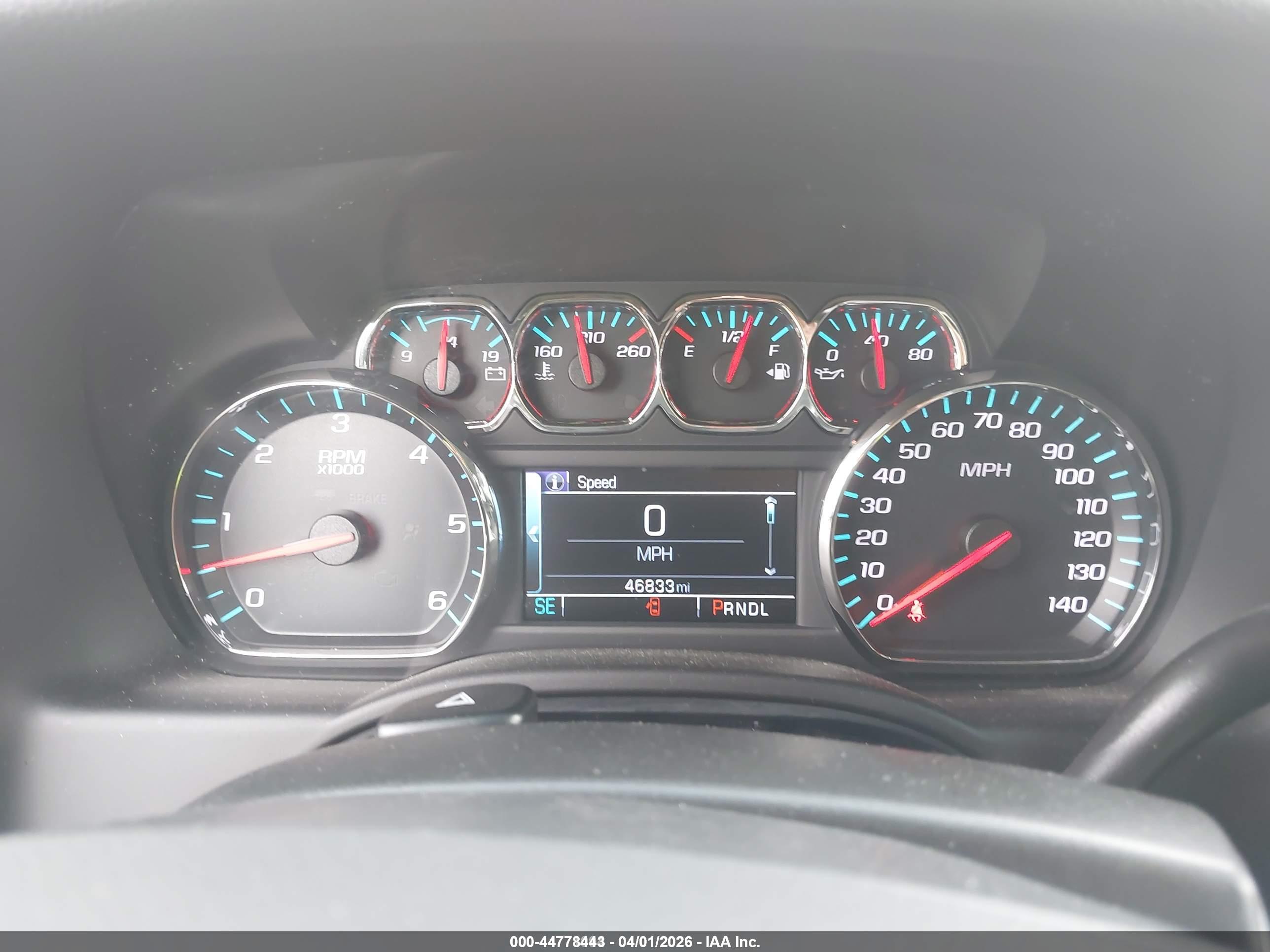 CHEVROLET SUBURBAN image 7