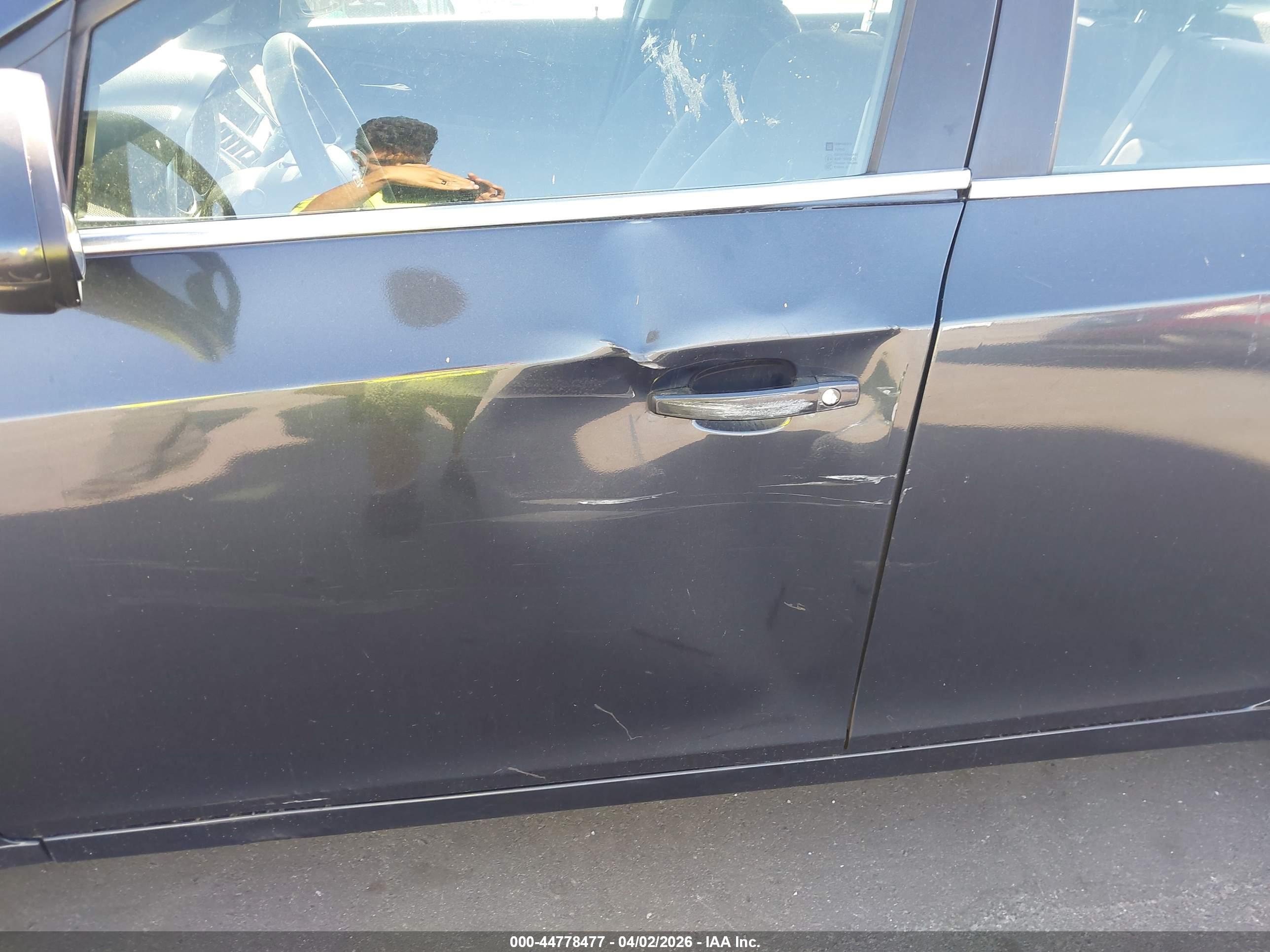 CHEVROLET CRUZE image 6