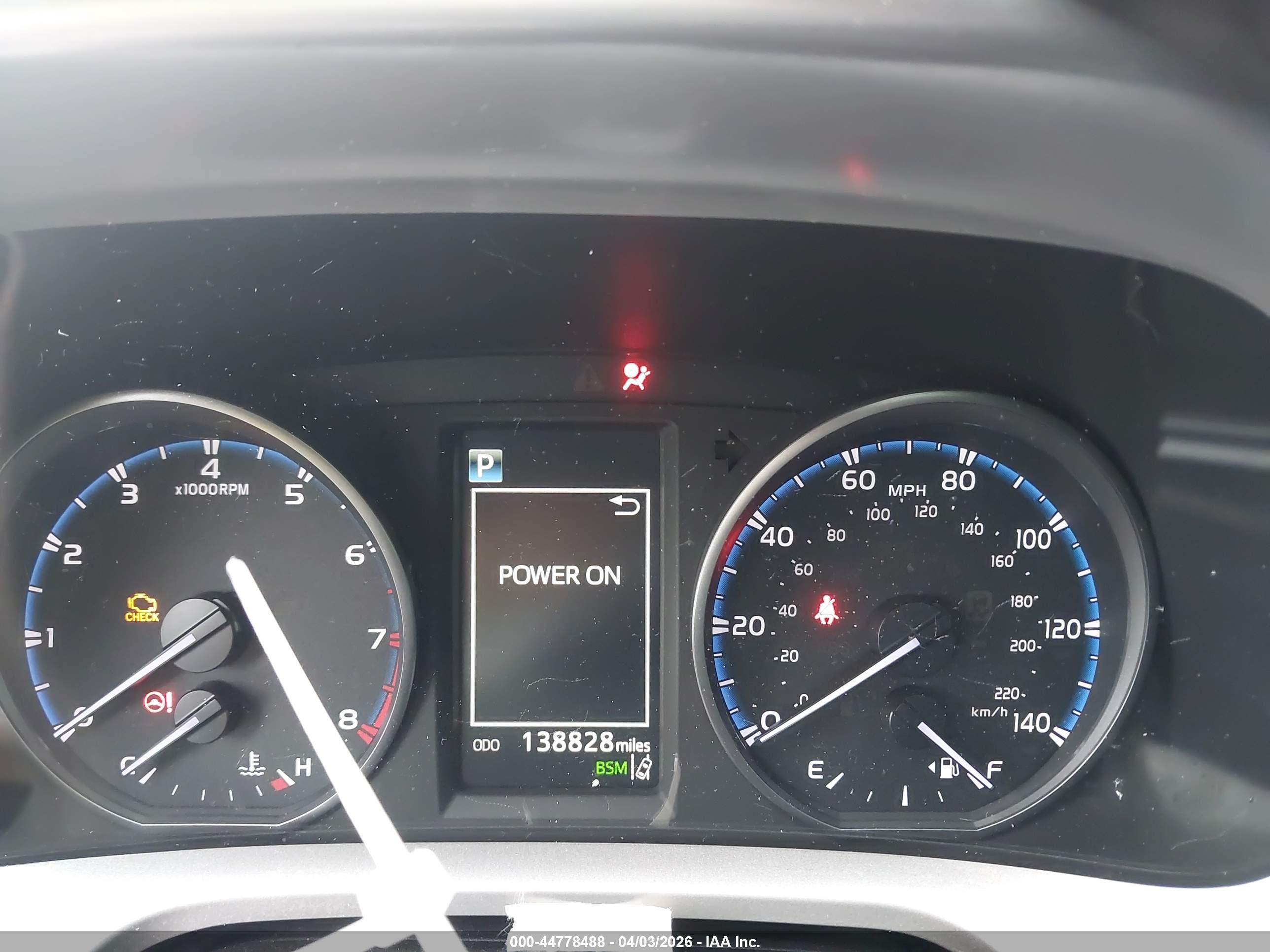 TOYOTA RAV4 image 7