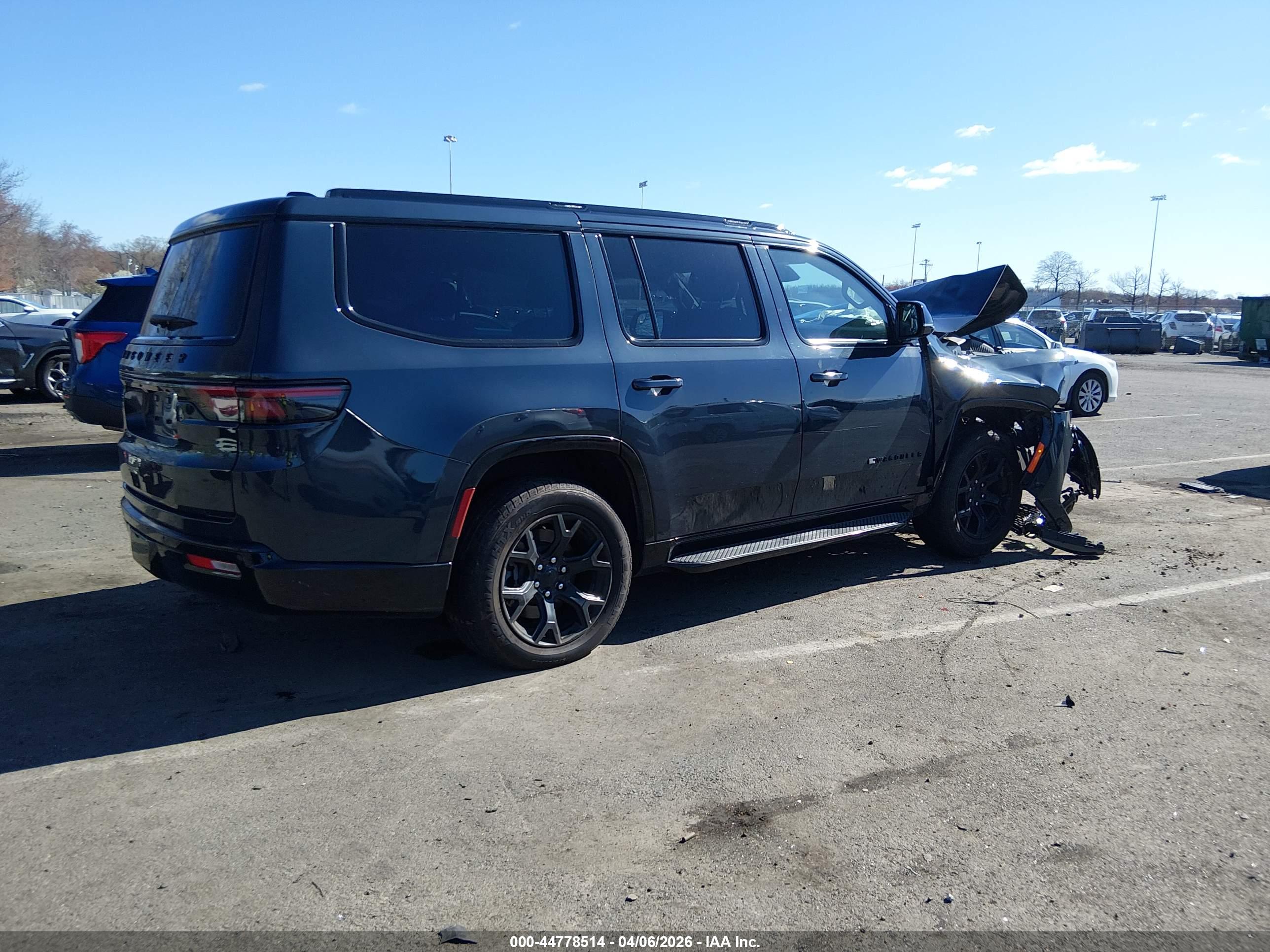 JEEP WAGONEER image 4