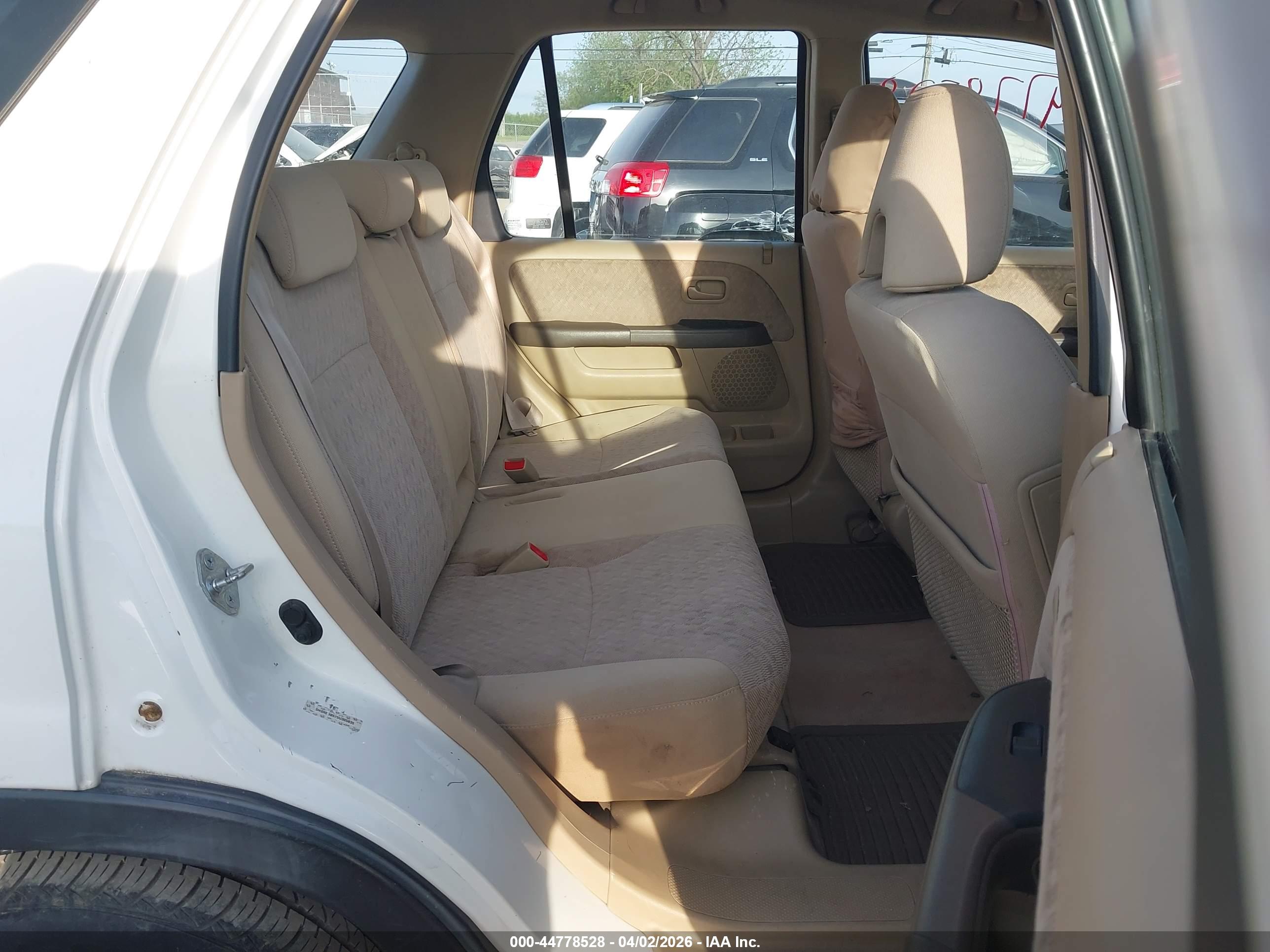 HONDA CR-V image 8