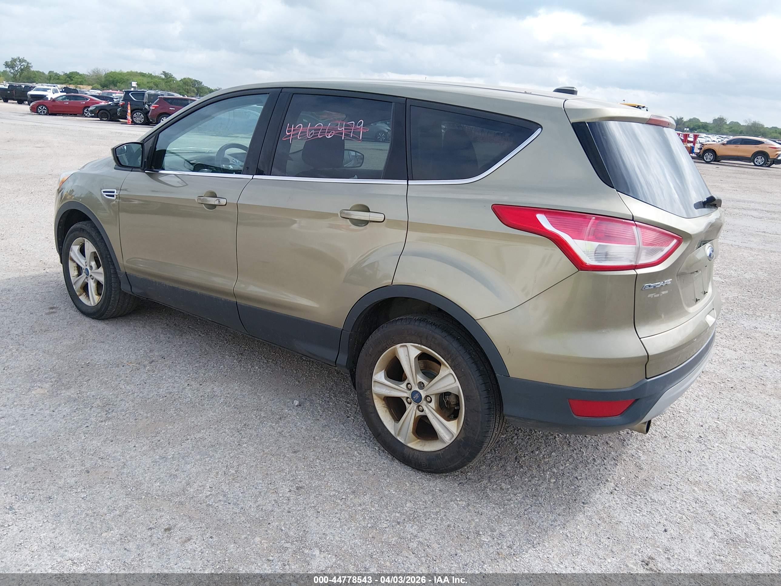 FORD ESCAPE image 3