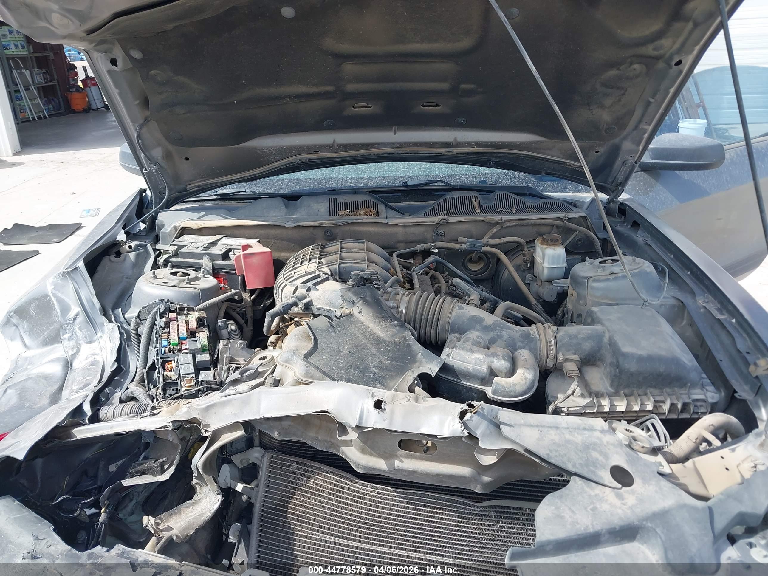 FORD MUSTANG image 10