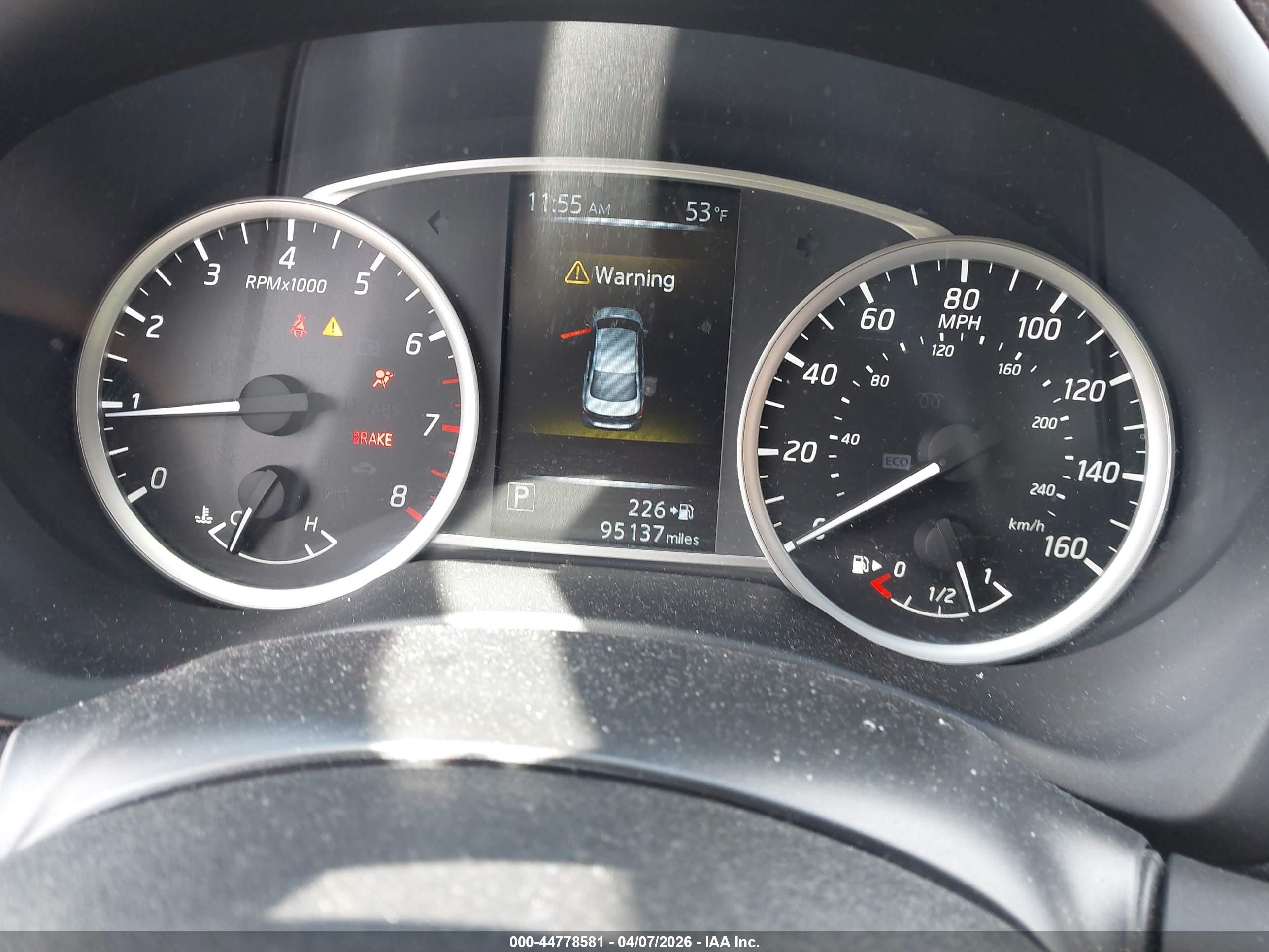 NISSAN SENTRA image 7