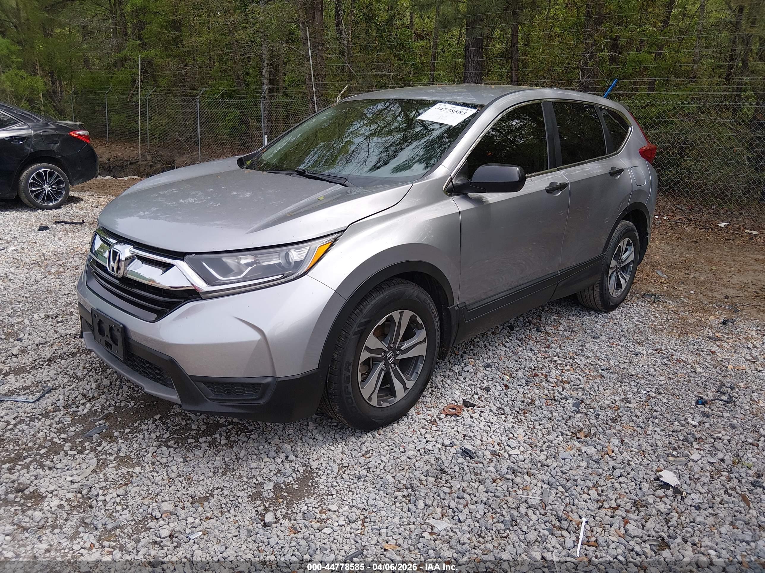 HONDA CR-V image 2