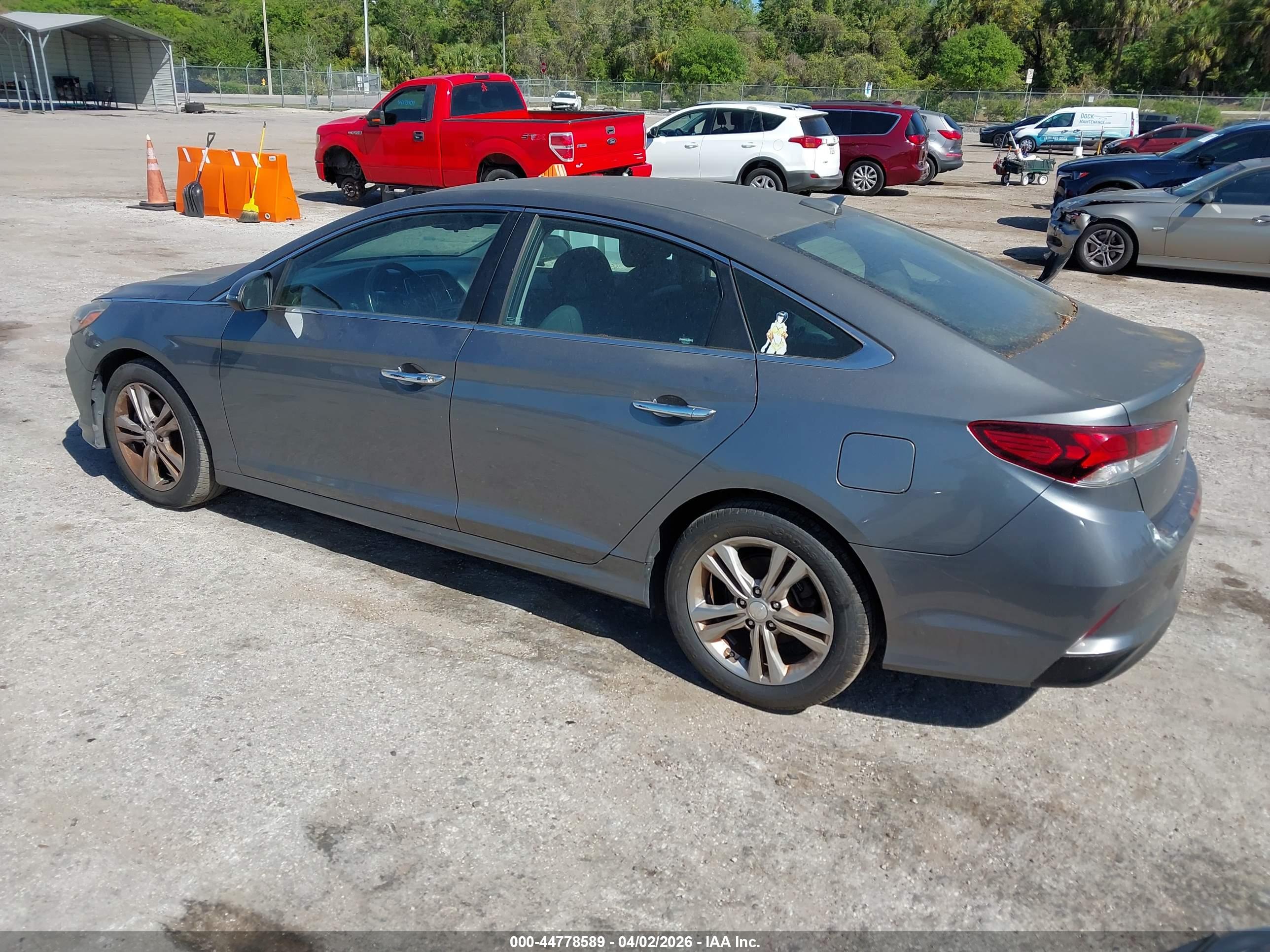 HYUNDAI SONATA image 3