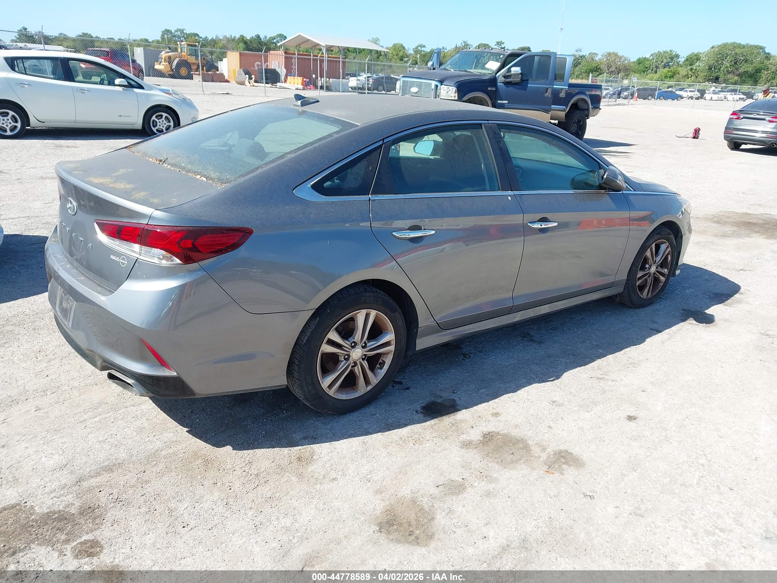 HYUNDAI SONATA image 4