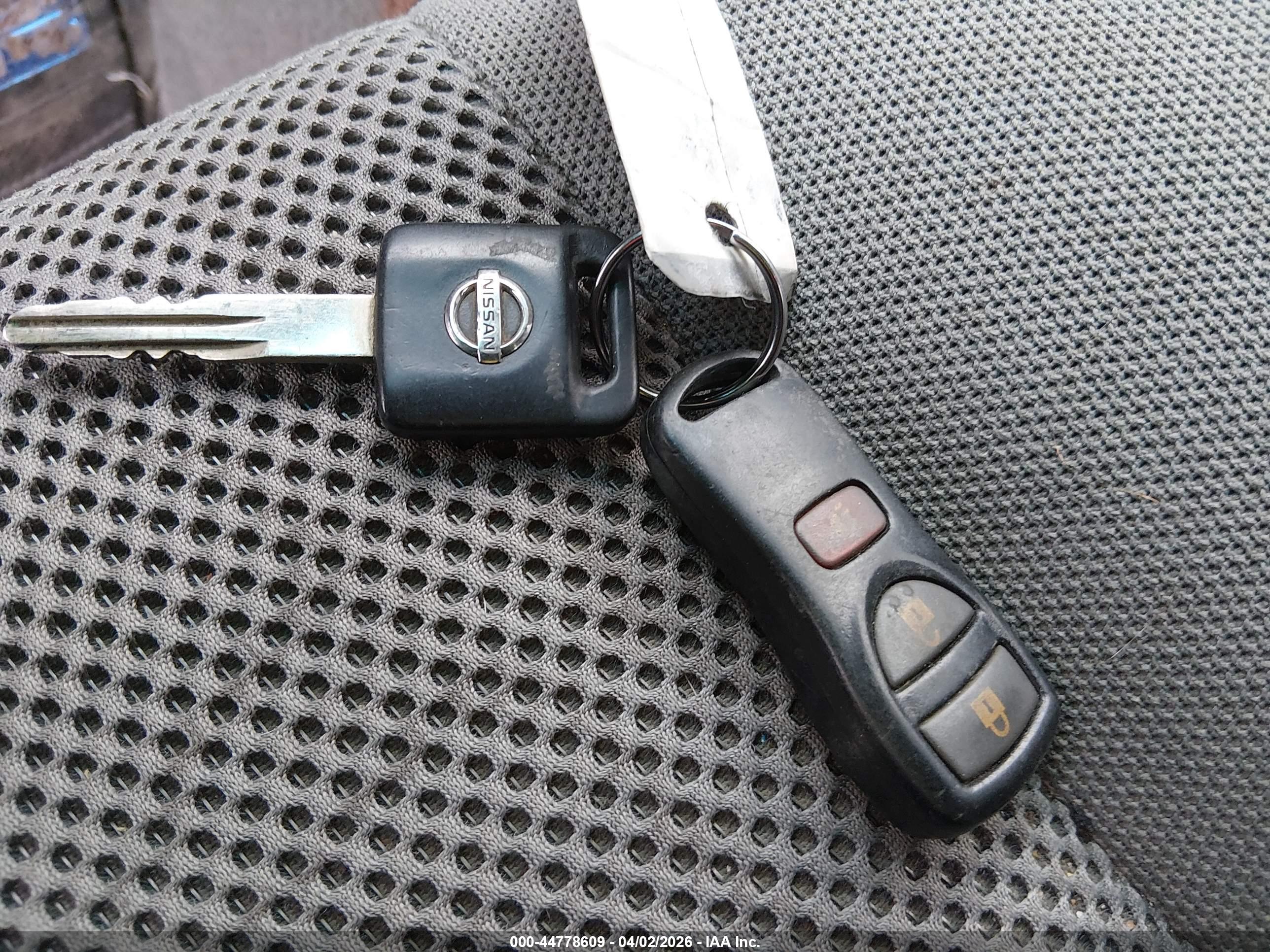 NISSAN FRONTIER image 11