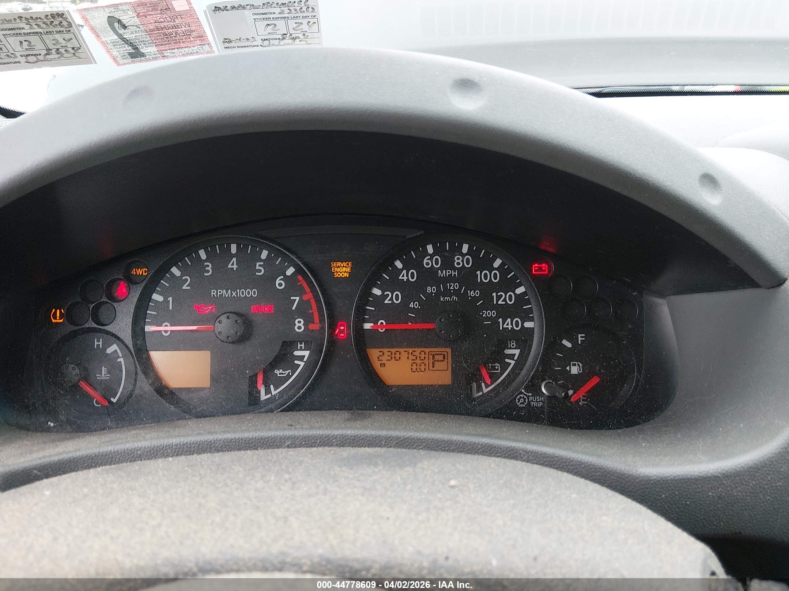 NISSAN FRONTIER image 7