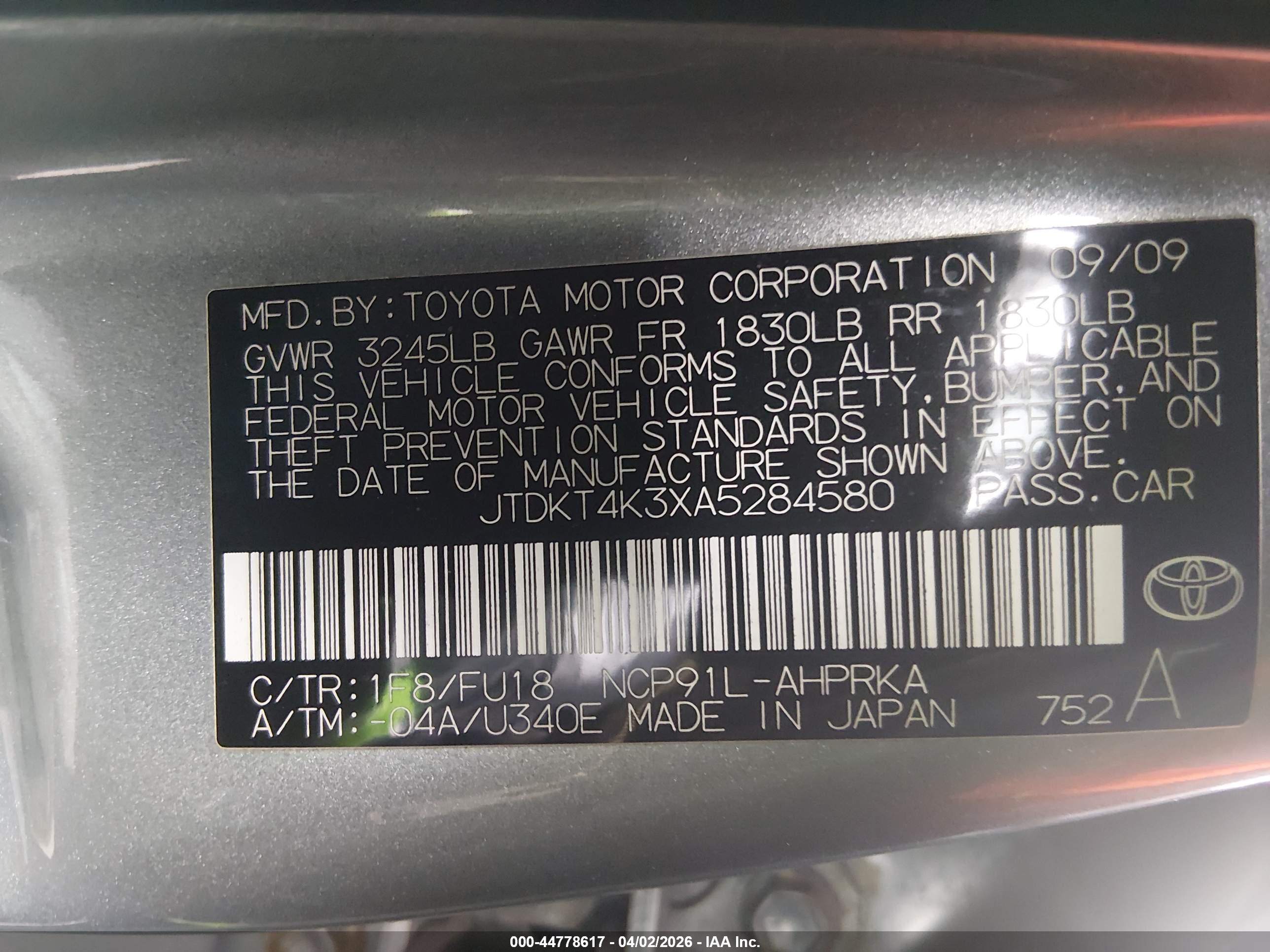 TOYOTA YARIS image 9