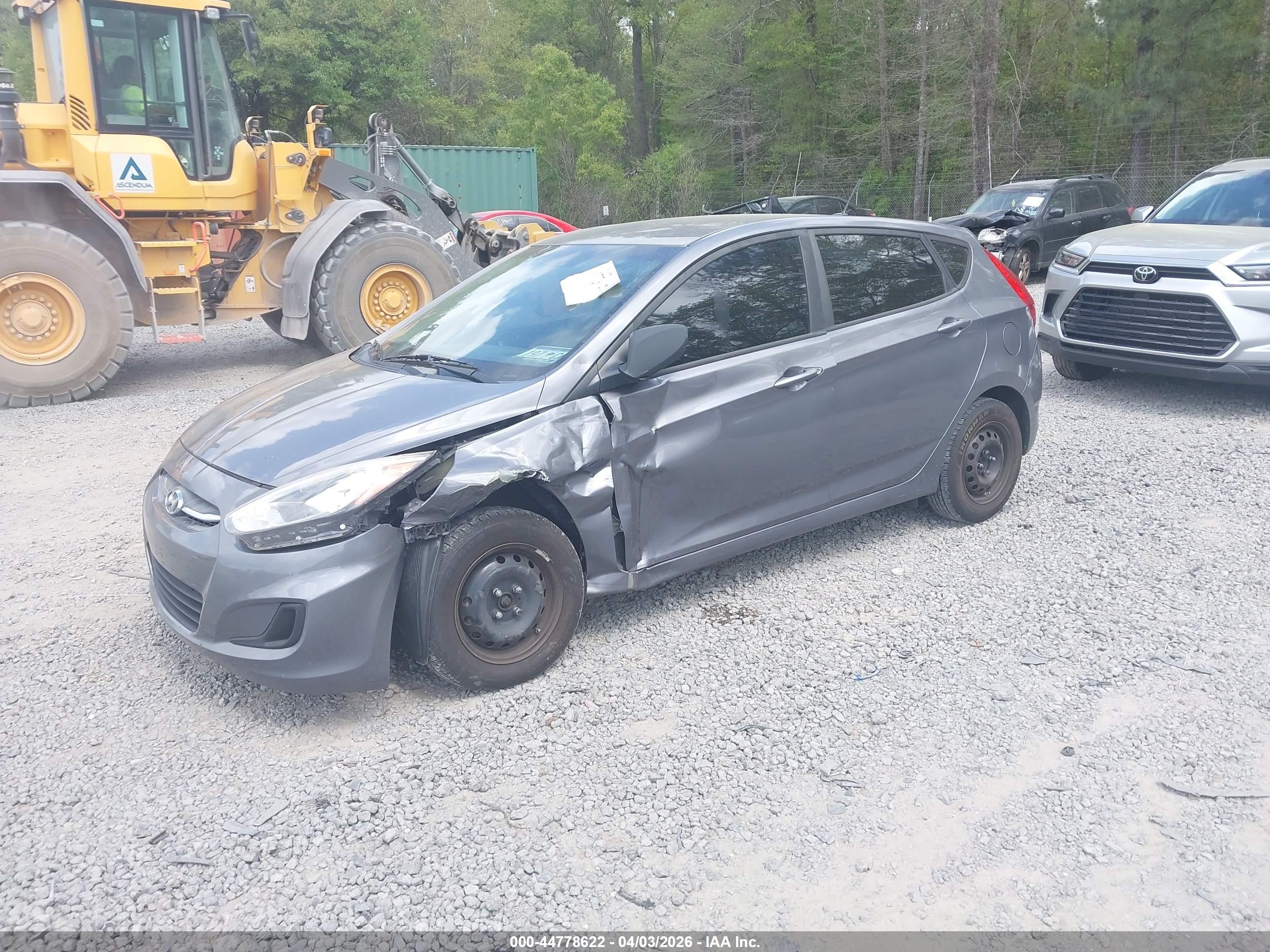 HYUNDAI ACCENT image 2