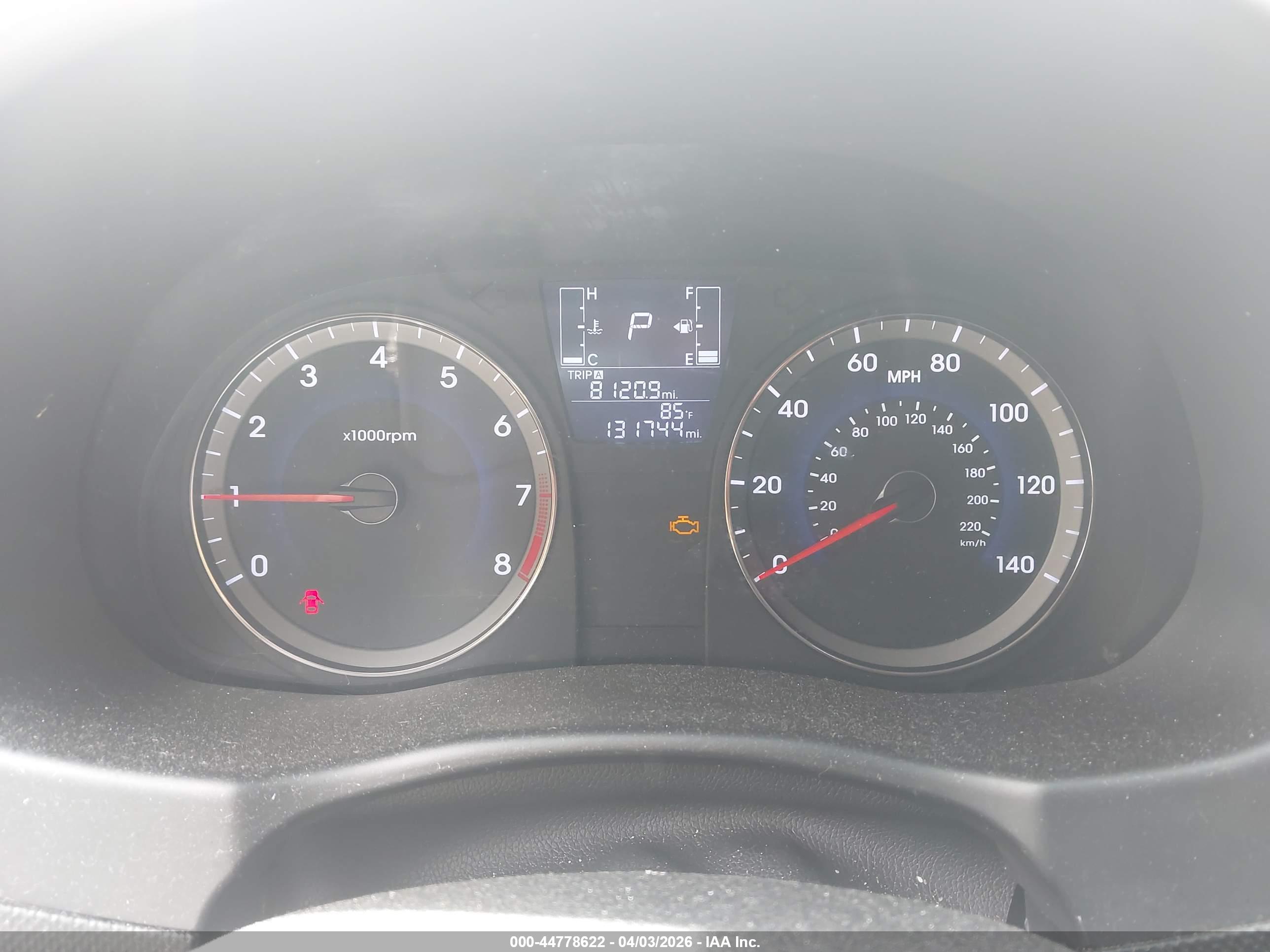 HYUNDAI ACCENT image 7