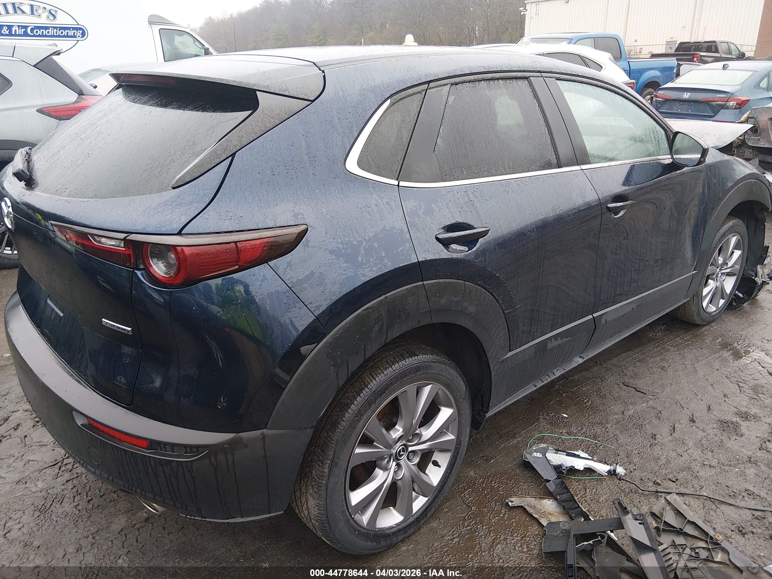 MAZDA CX-30 image 4