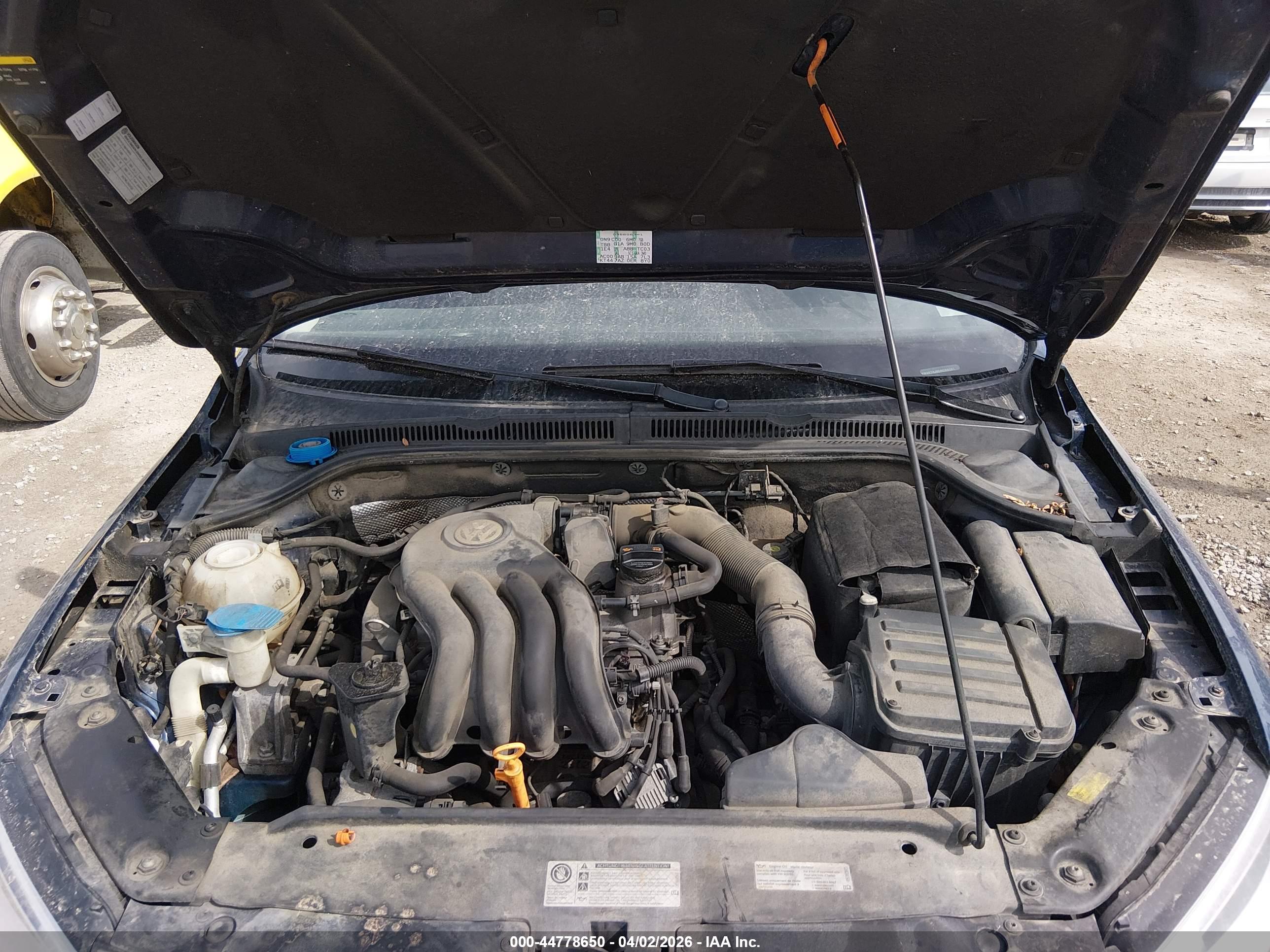 VOLKSWAGEN JETTA image 10