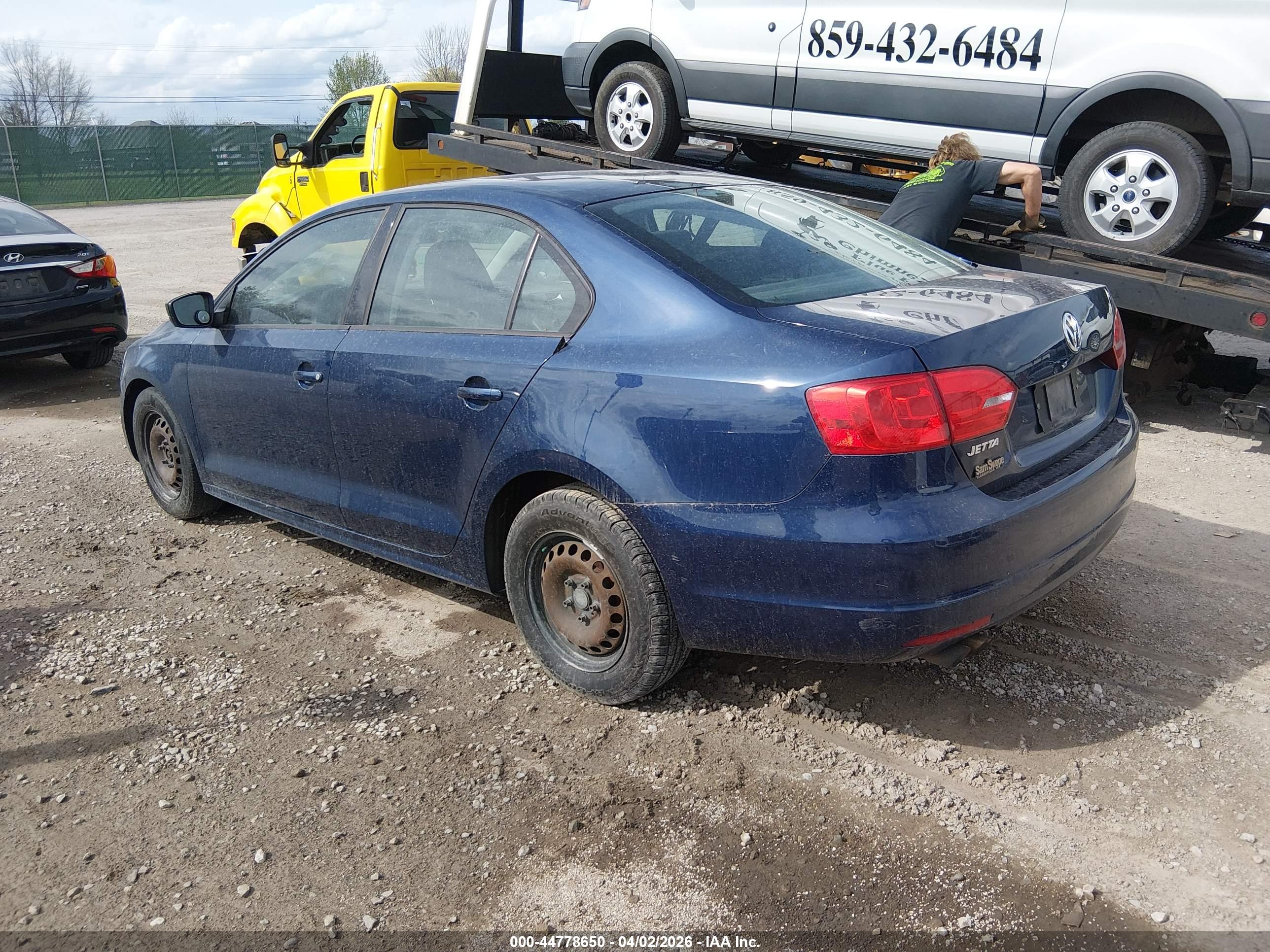 VOLKSWAGEN JETTA image 3