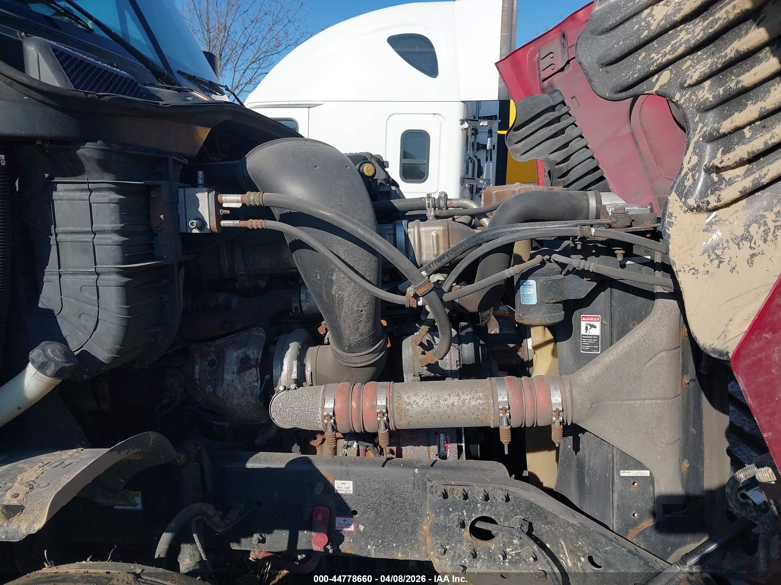 FREIGHTLINER CASCADIA image 10