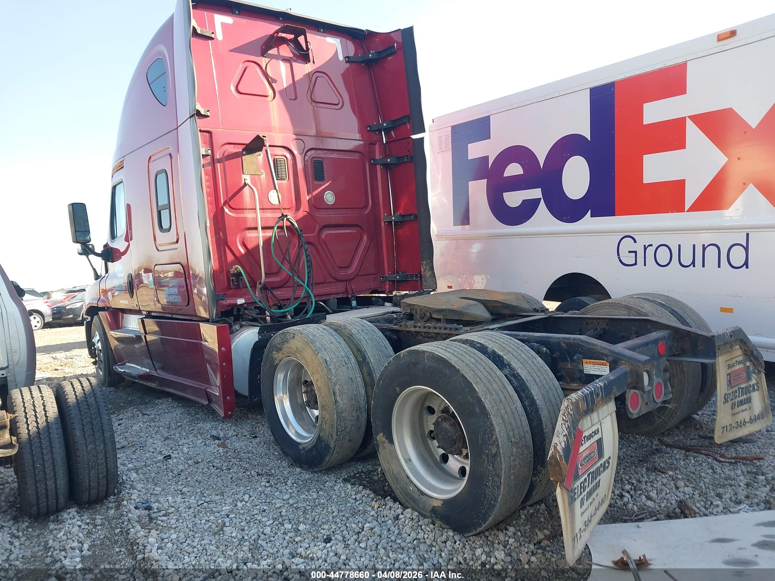 FREIGHTLINER CASCADIA image 3