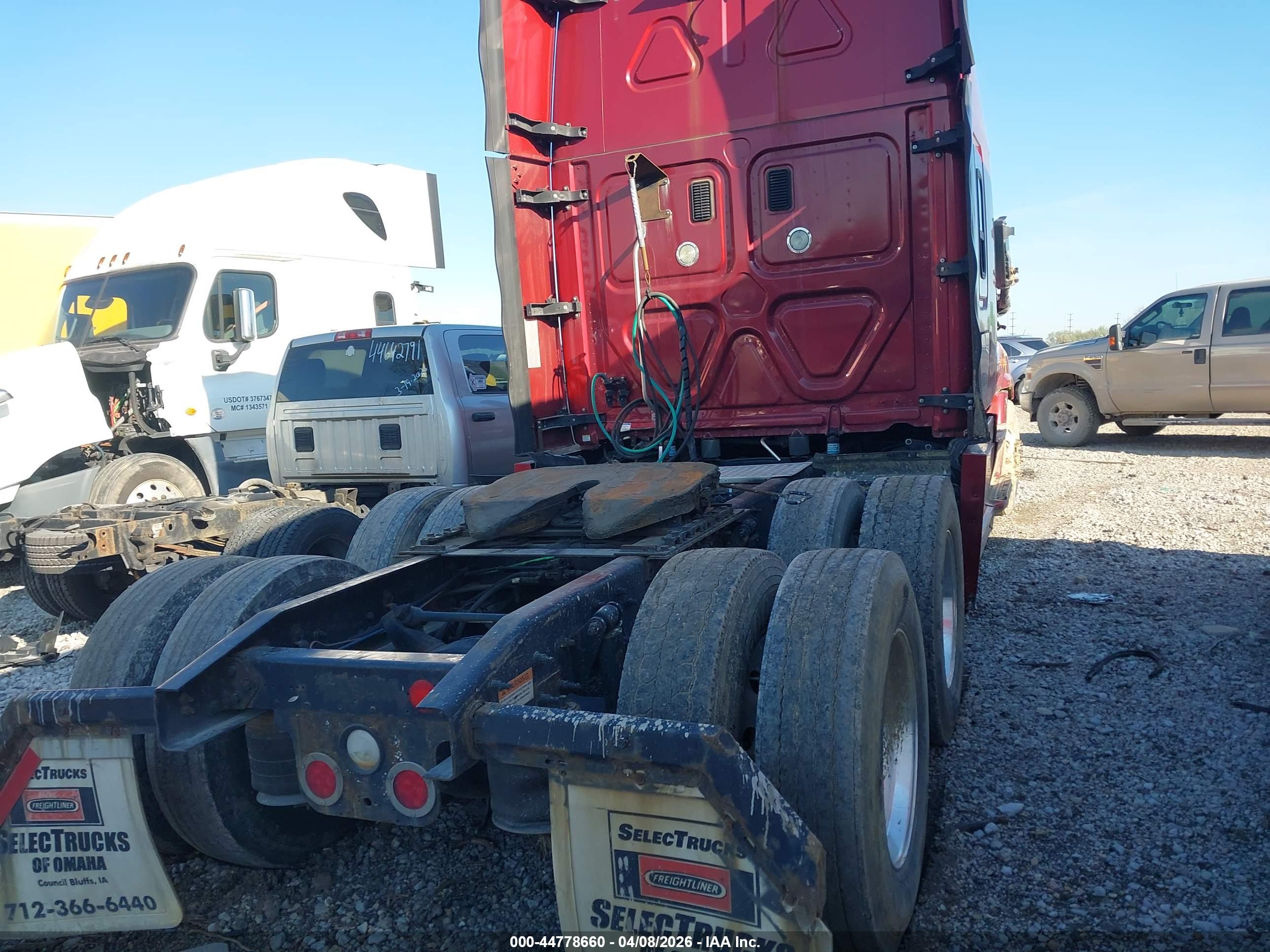 FREIGHTLINER CASCADIA image 4
