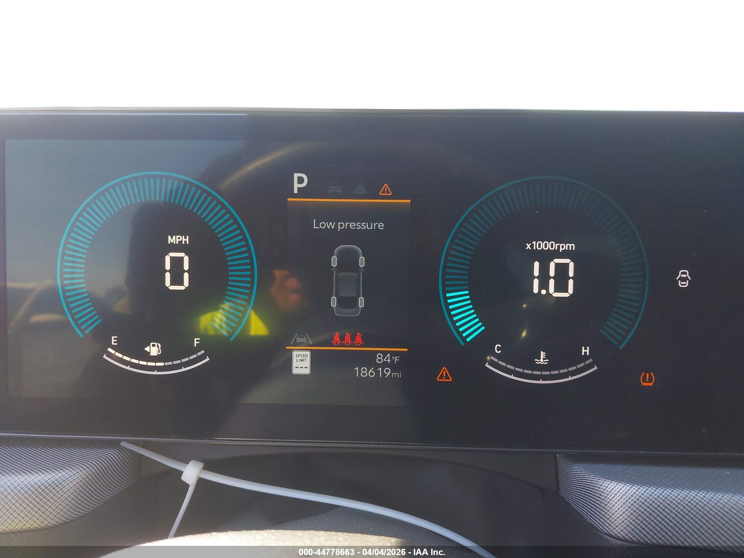 HYUNDAI SONATA image 7