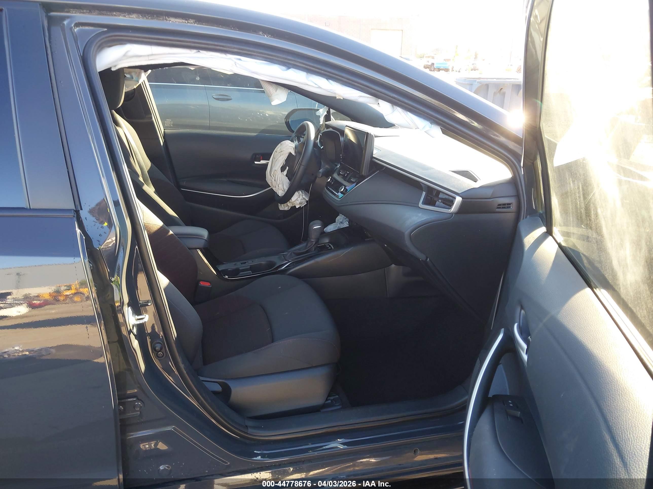 TOYOTA COROLLA image 5