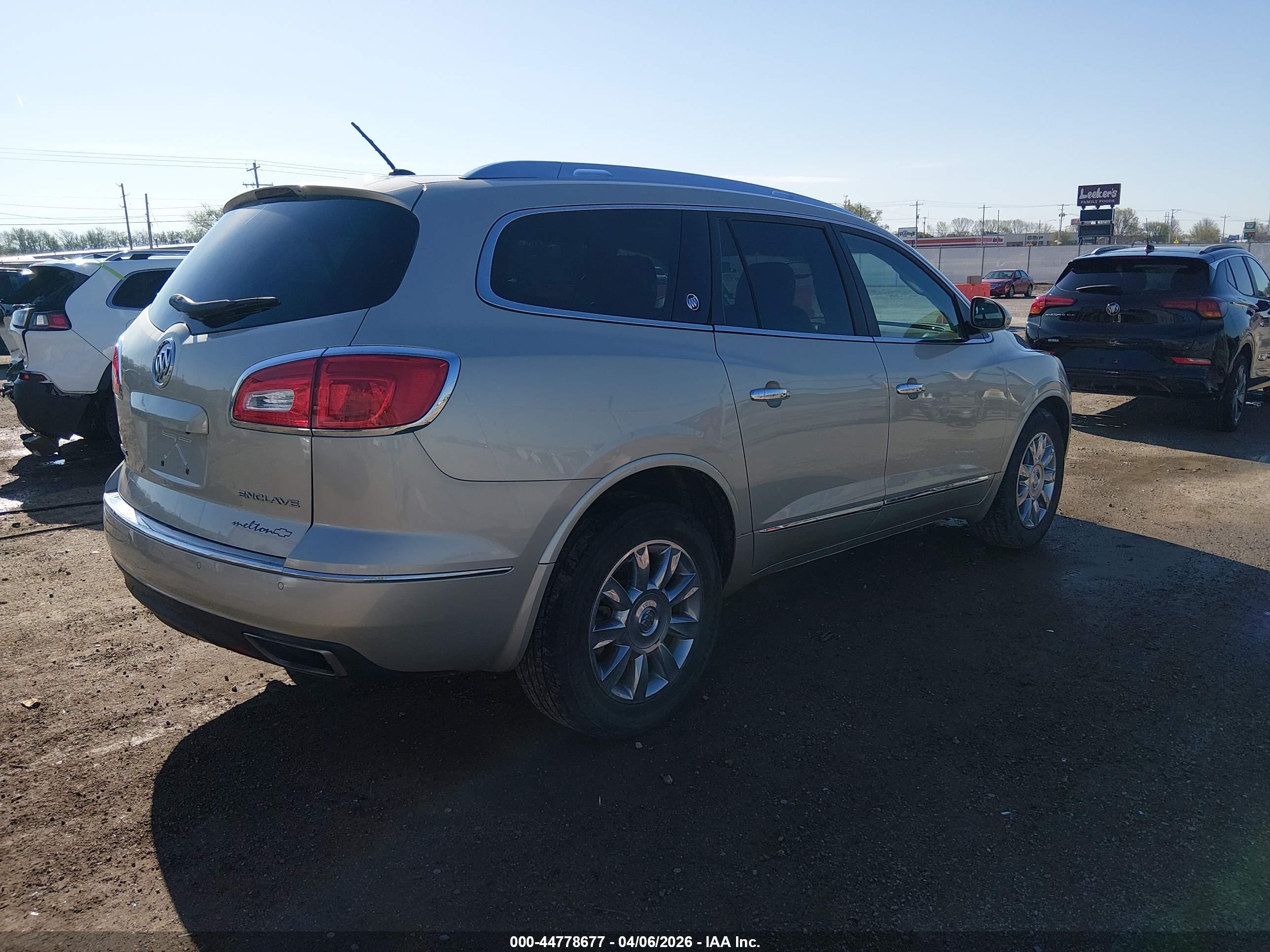 BUICK ENCLAVE image 4