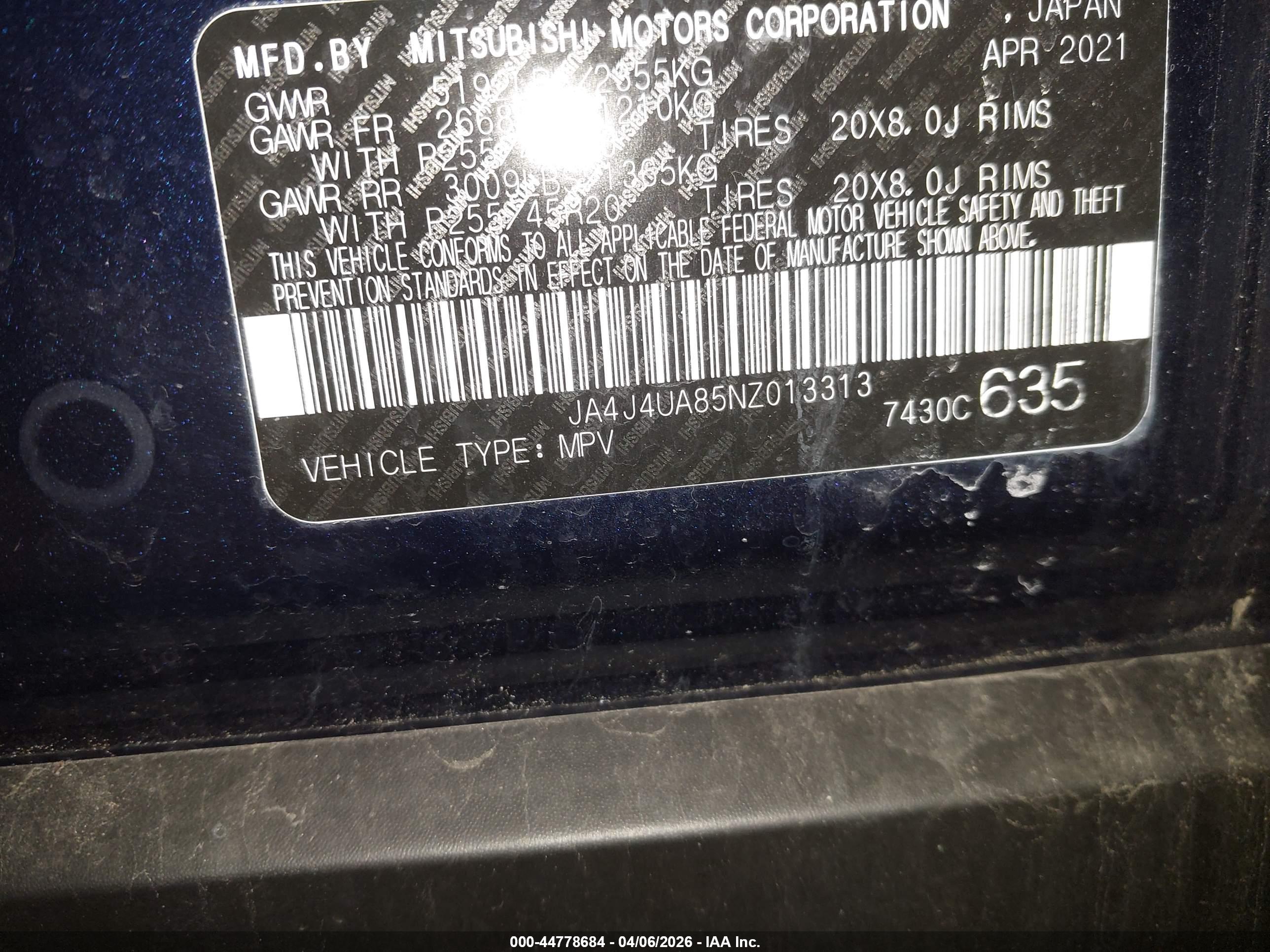 MITSUBISHI OUTLANDER image 9