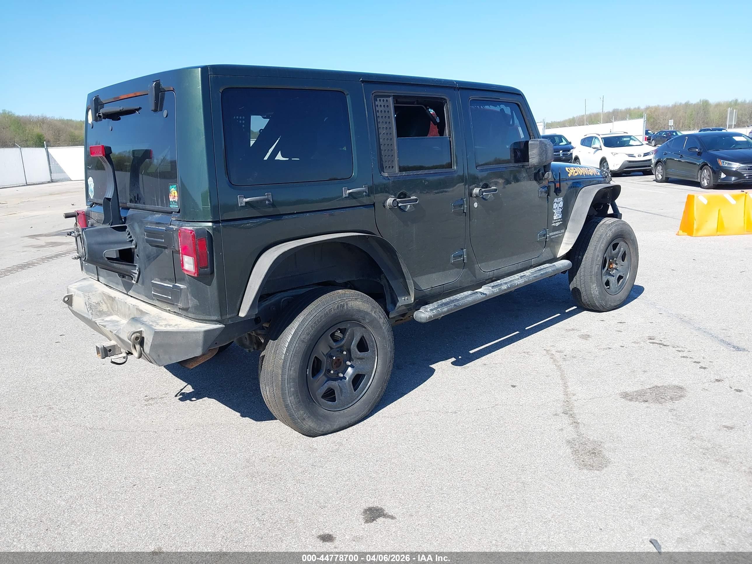 JEEP WRANGLER image 4