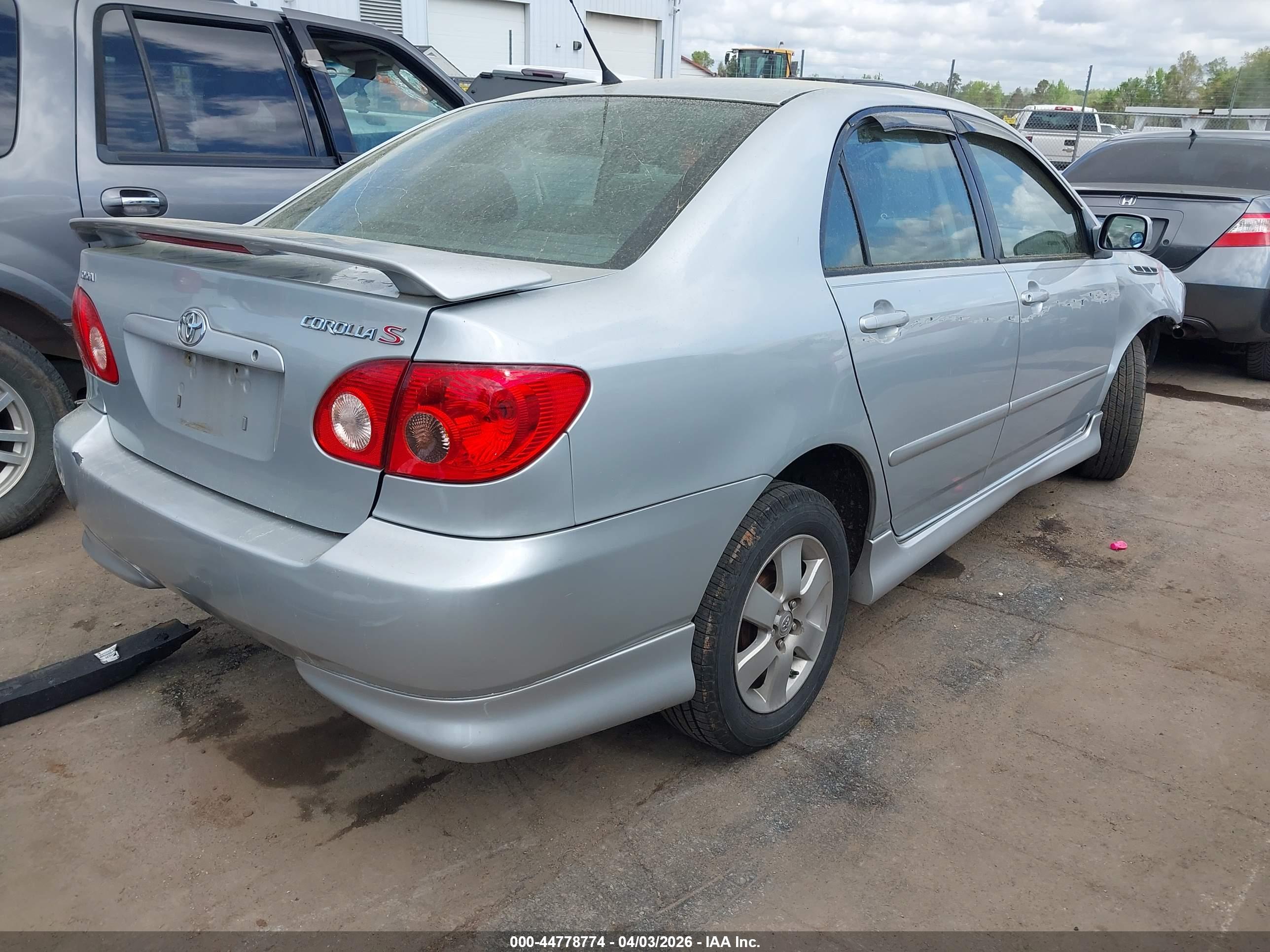 TOYOTA COROLLA image 4