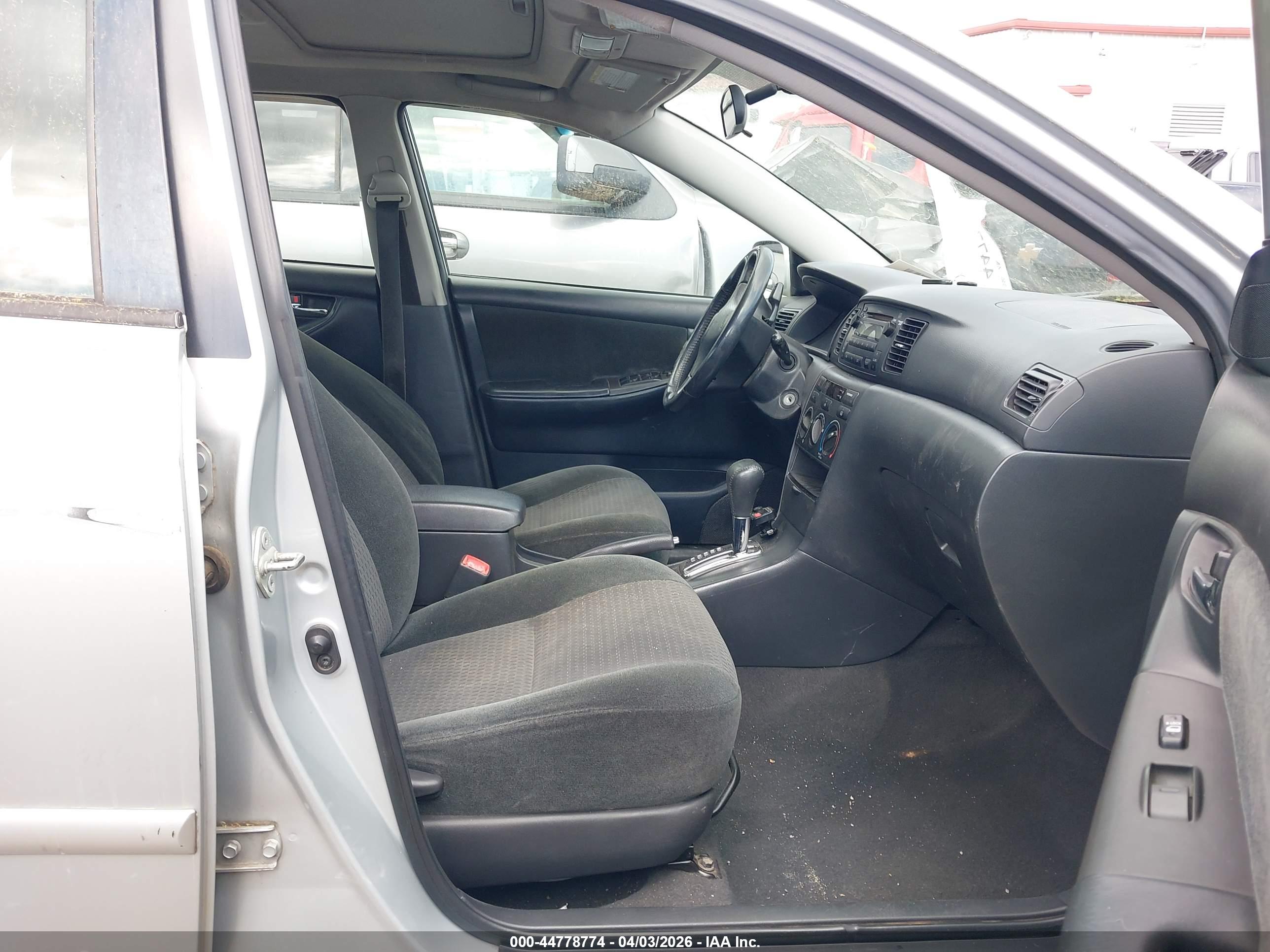 TOYOTA COROLLA image 5