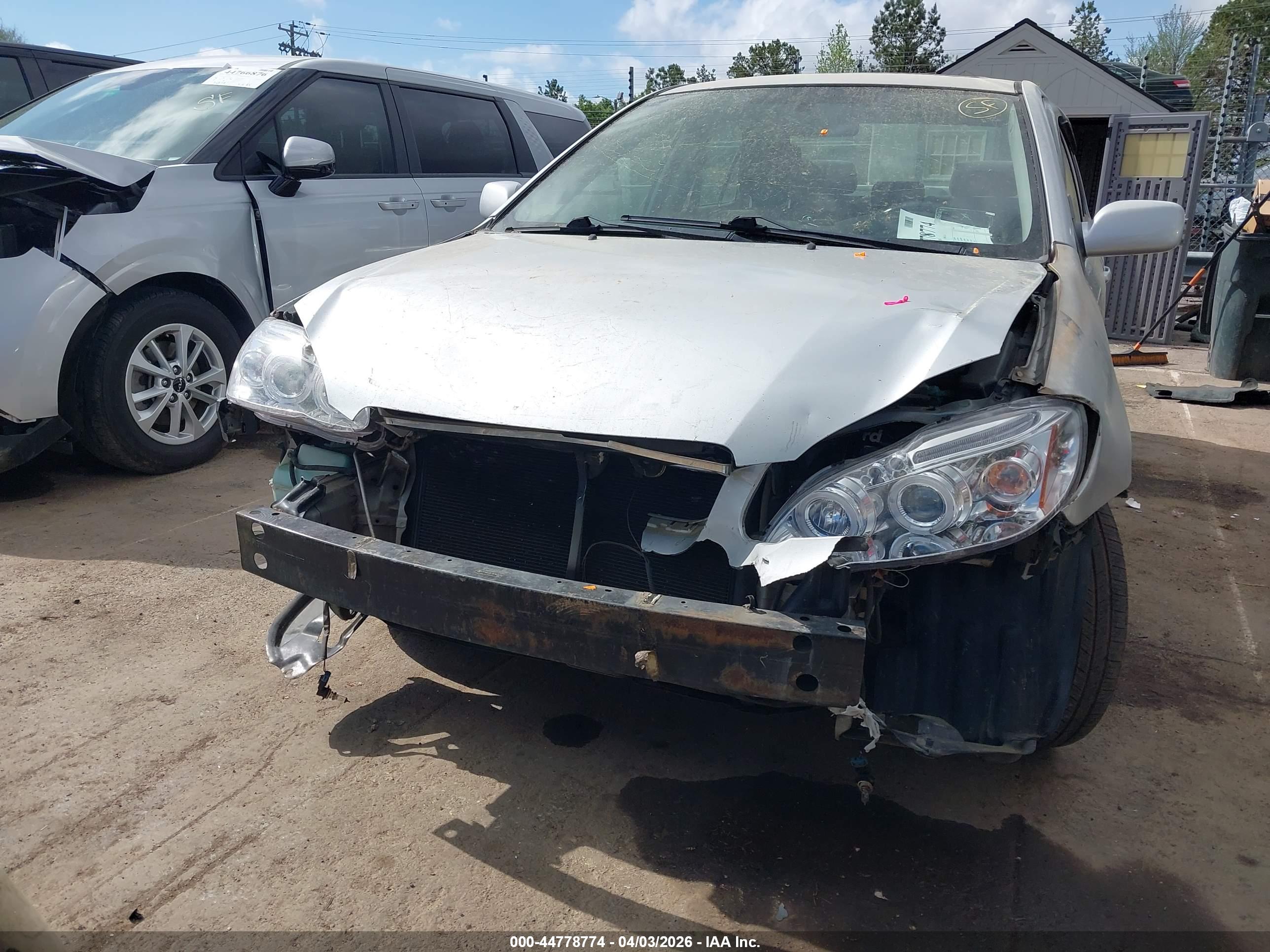 TOYOTA COROLLA image 6