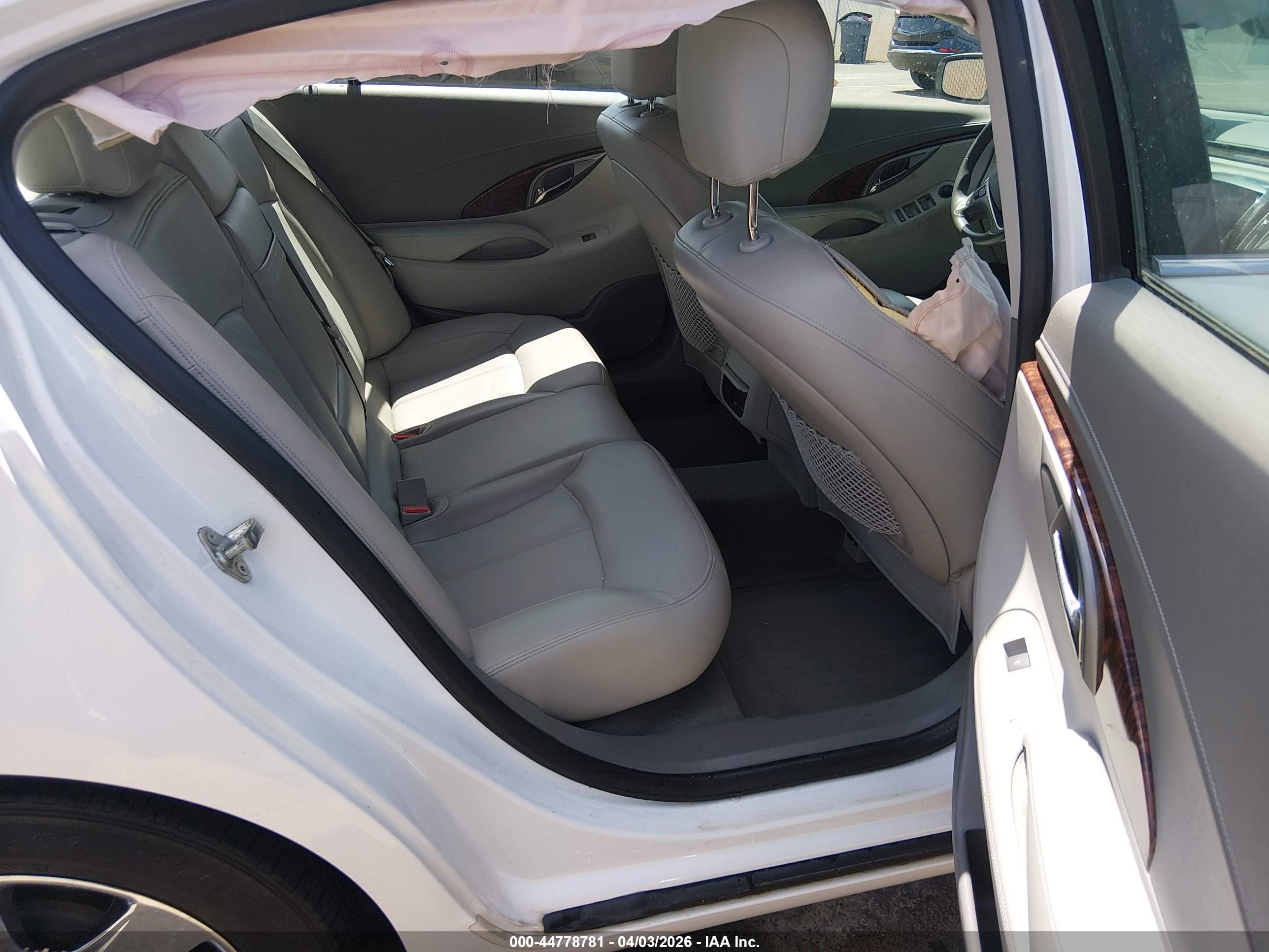 BUICK LACROSSE image 8